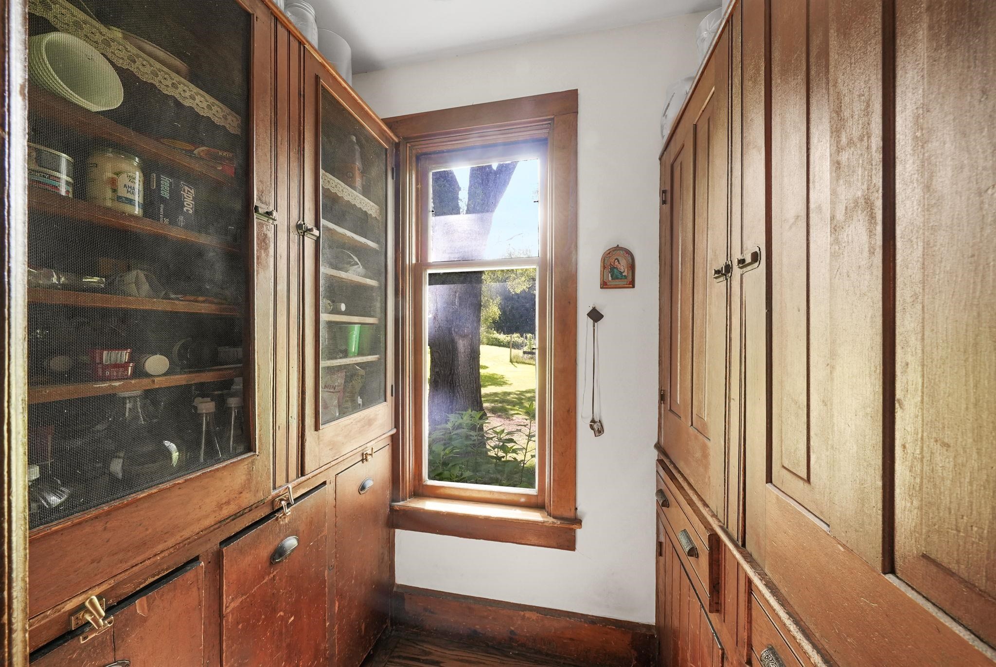1056 Smith Road Property Photo 16