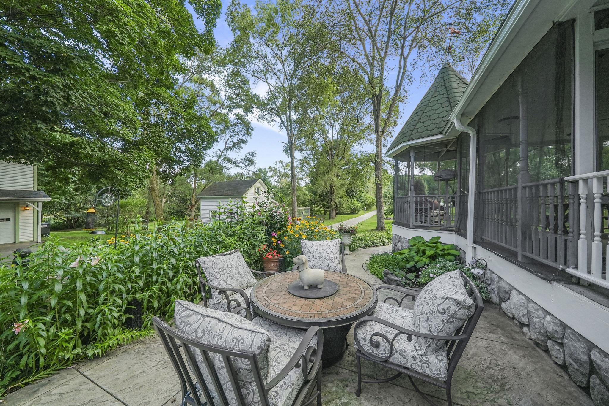 1056 Smith Road Property Photo 41