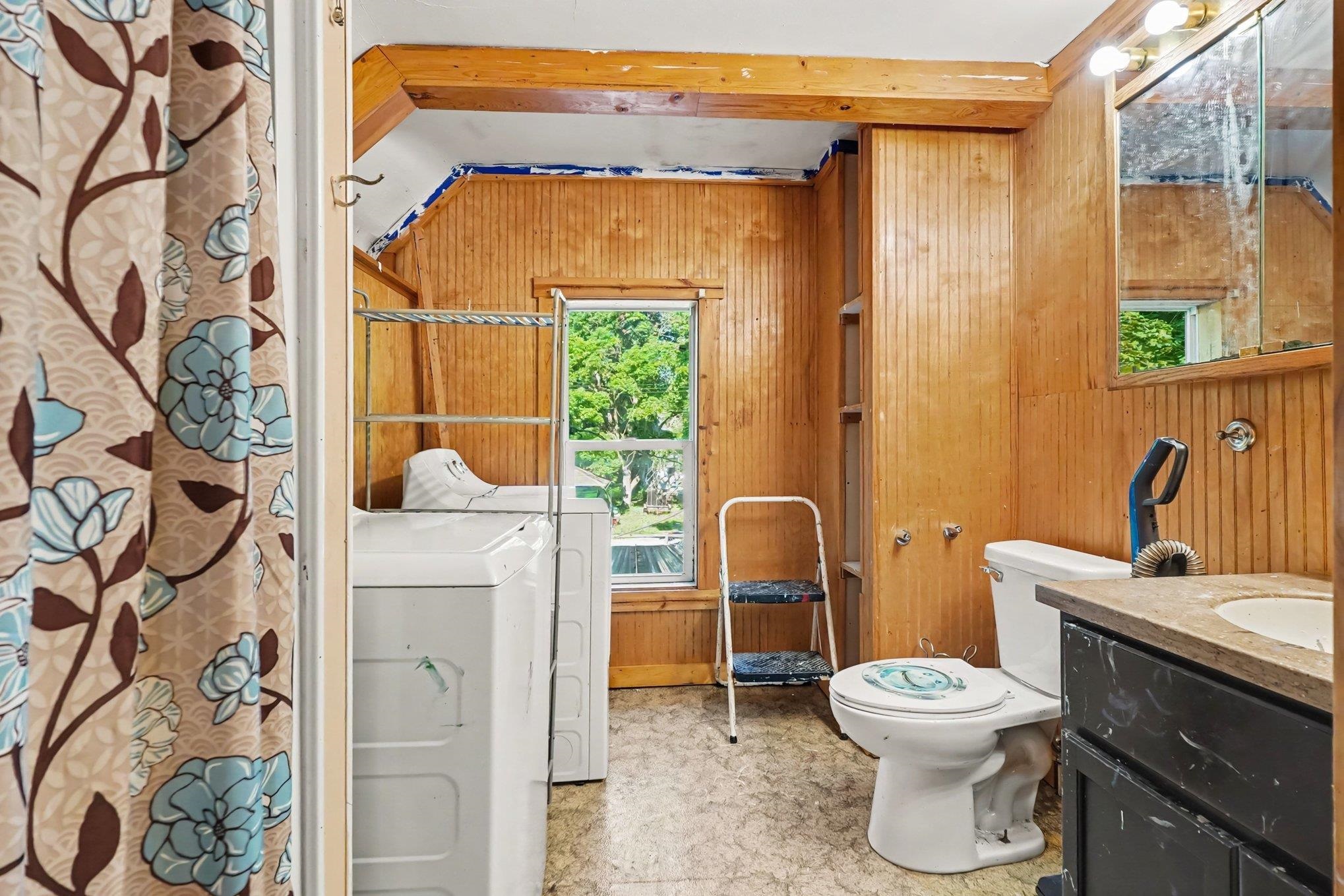 512 S Kinney Avenue Property Photo 17