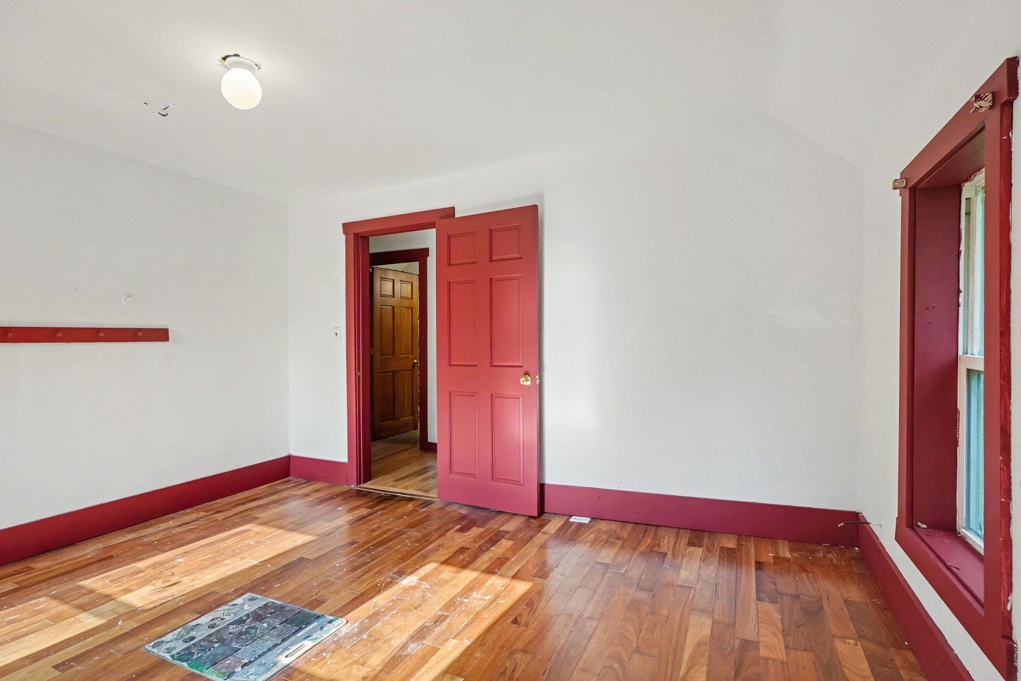 512 S Kinney Avenue Property Photo 19