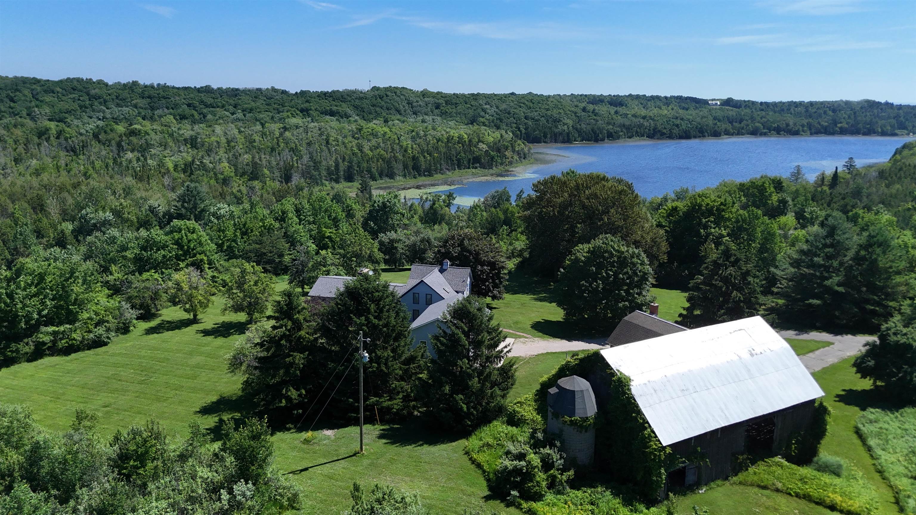 5640 N Swede Road Property Photo 1