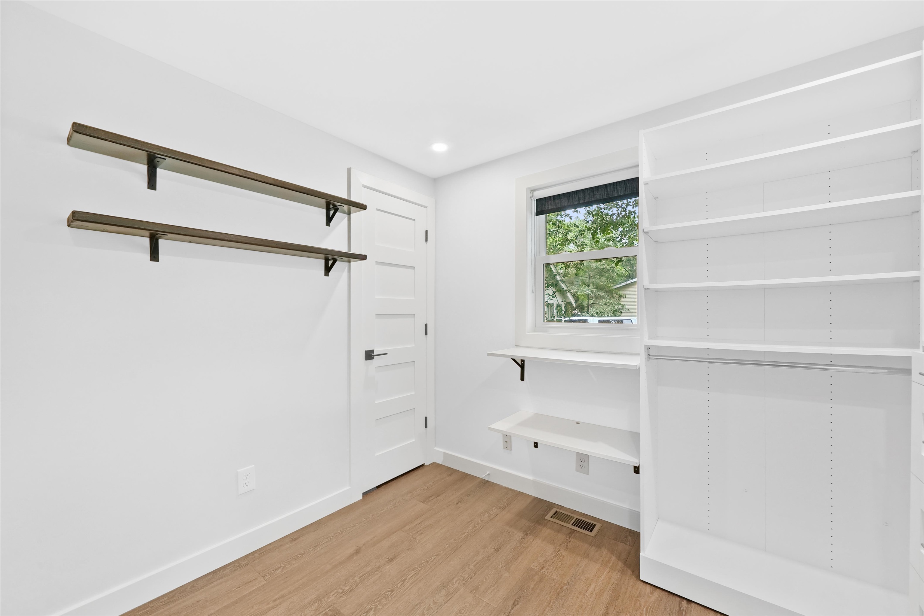 917 Carver Street Property Photo 21