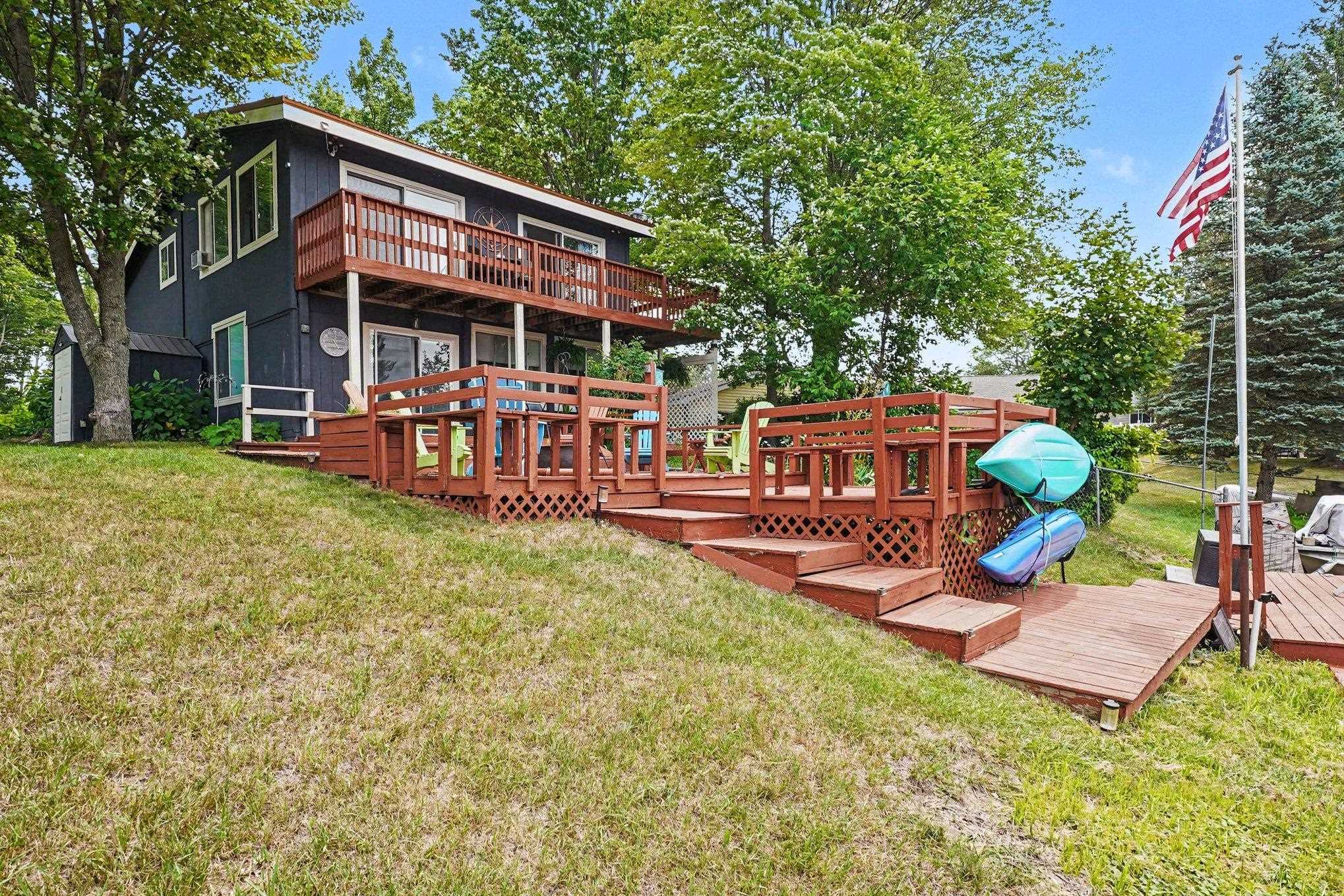 163 N Scott Drive Property Photo 1