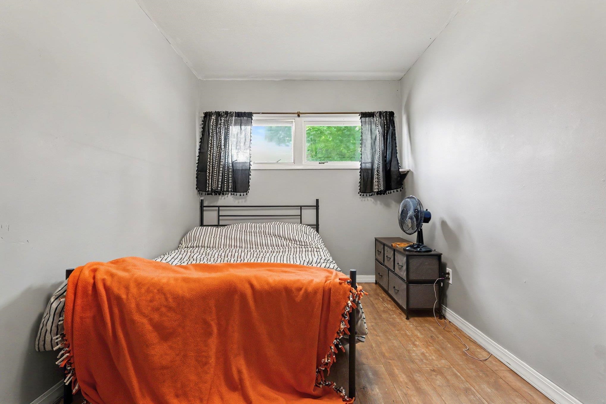 422 W Center Property Photo 15