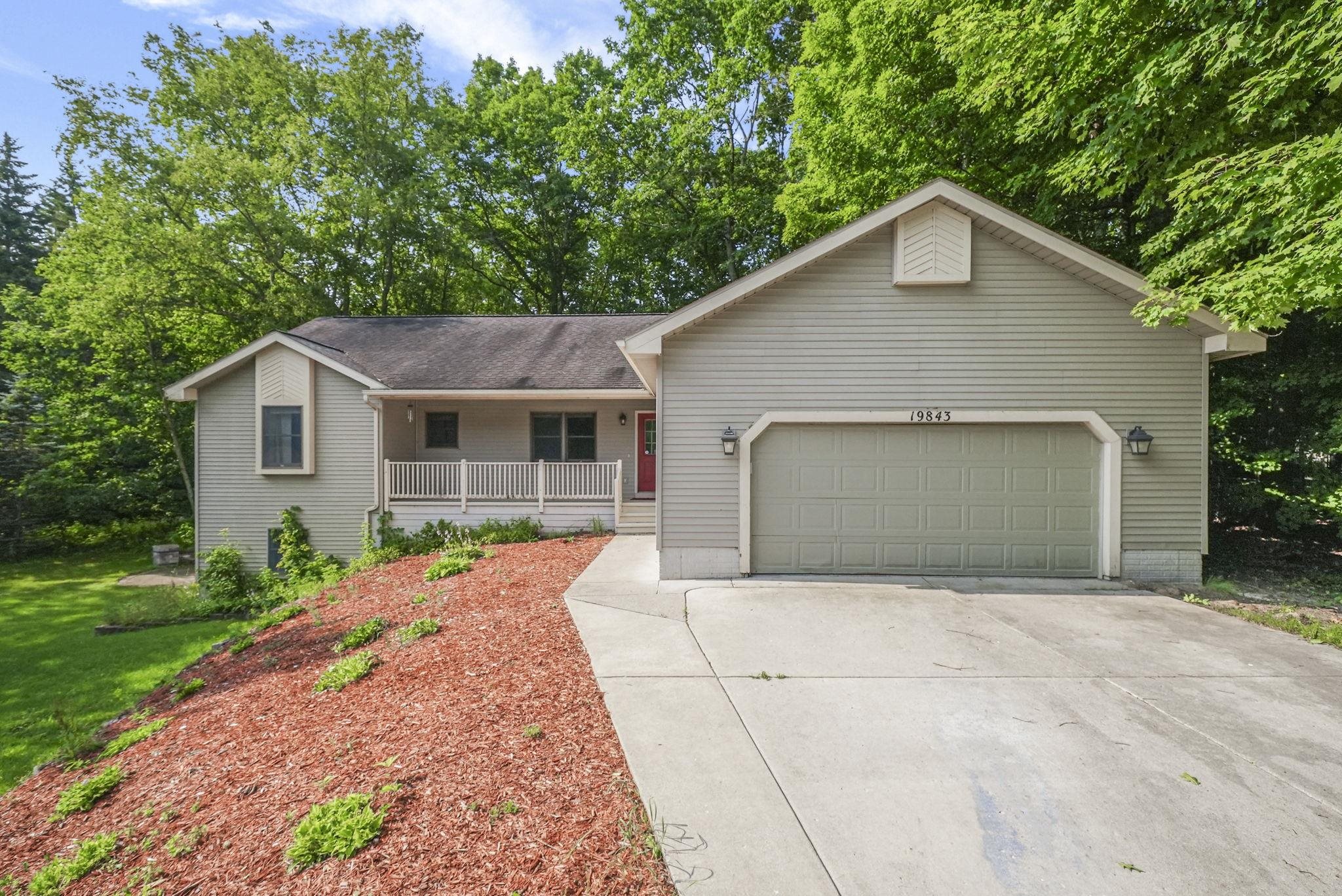 19843 Pine Woods Drive