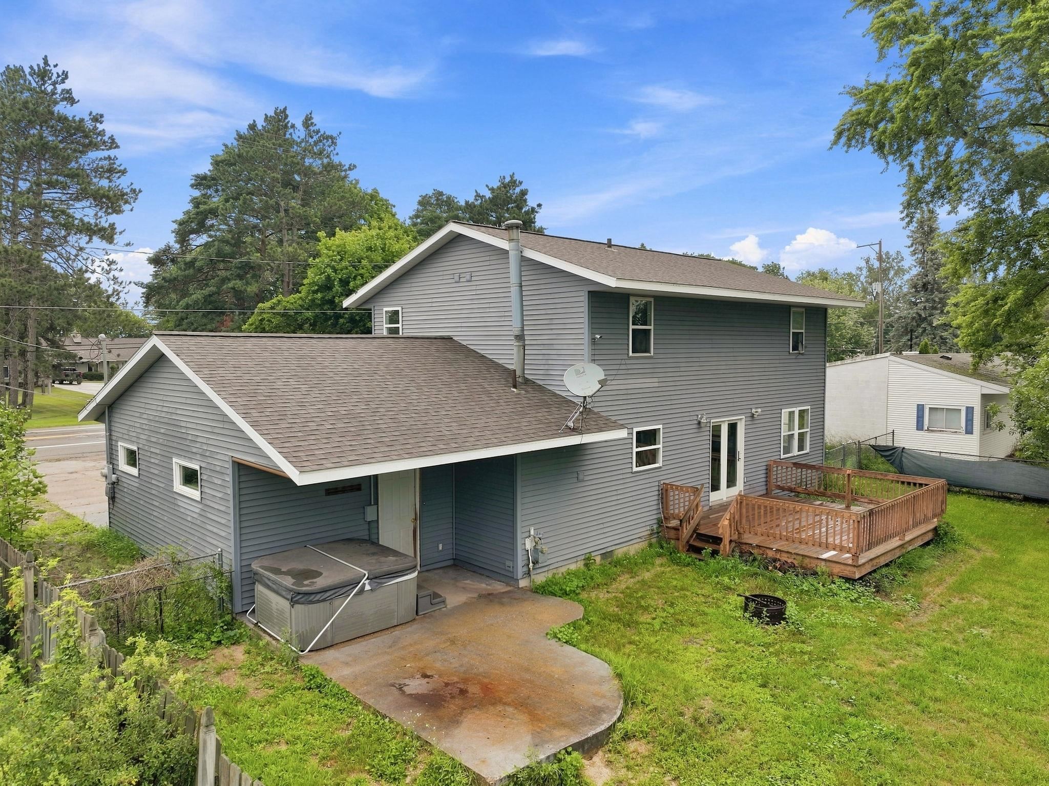 1017 Sunnyside Drive Property Photo 8