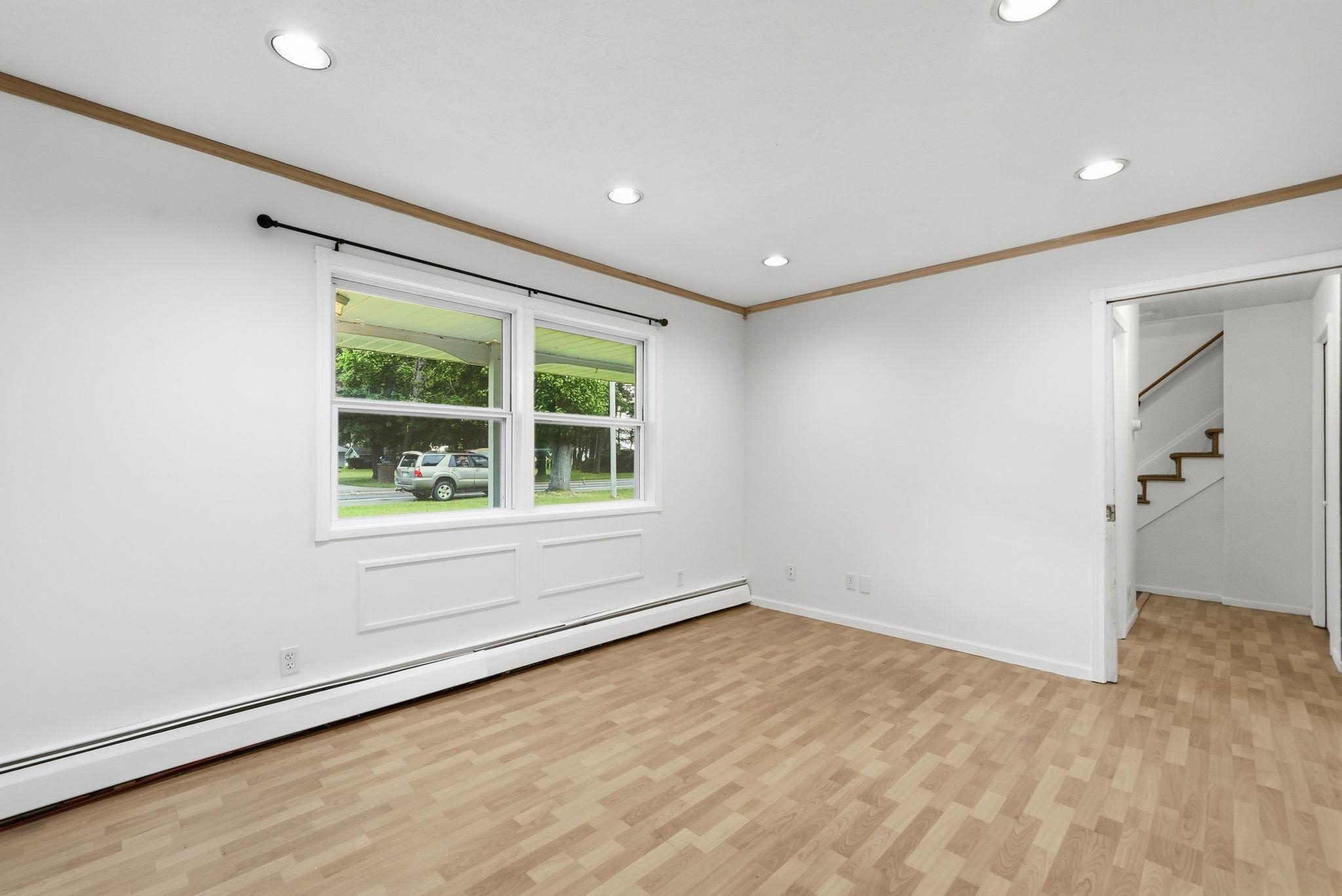 1017 Sunnyside Drive Property Photo 15