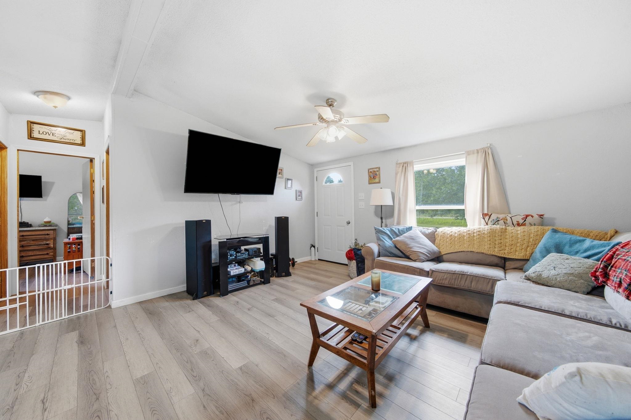 6184 Gonyer Property Photo 7