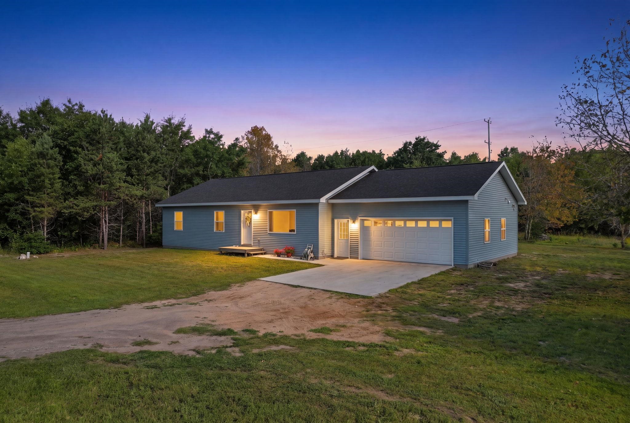 5556 W Sanborn Road Property Photo 1