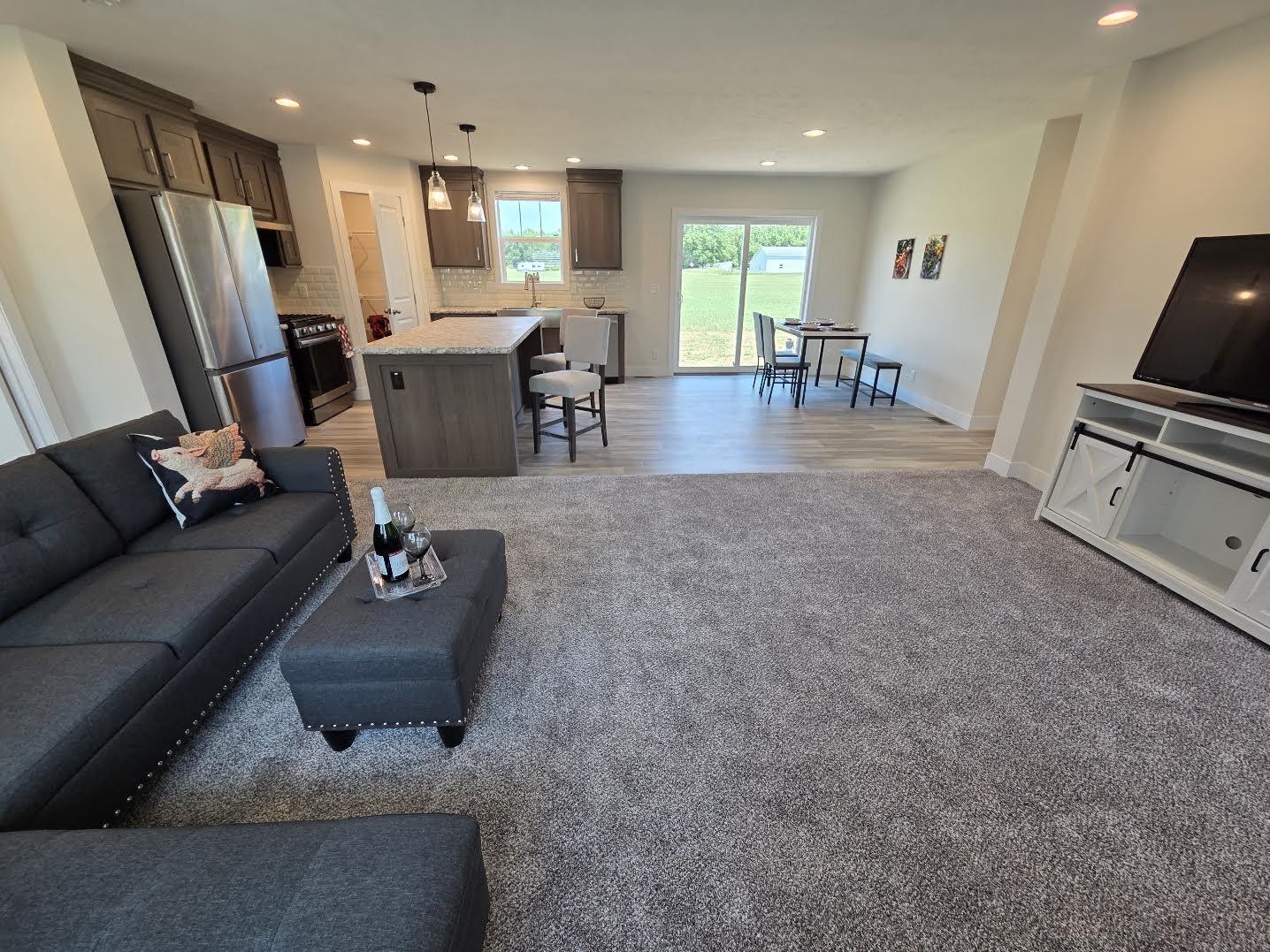 19068 W Yankee Road Property Photo 3