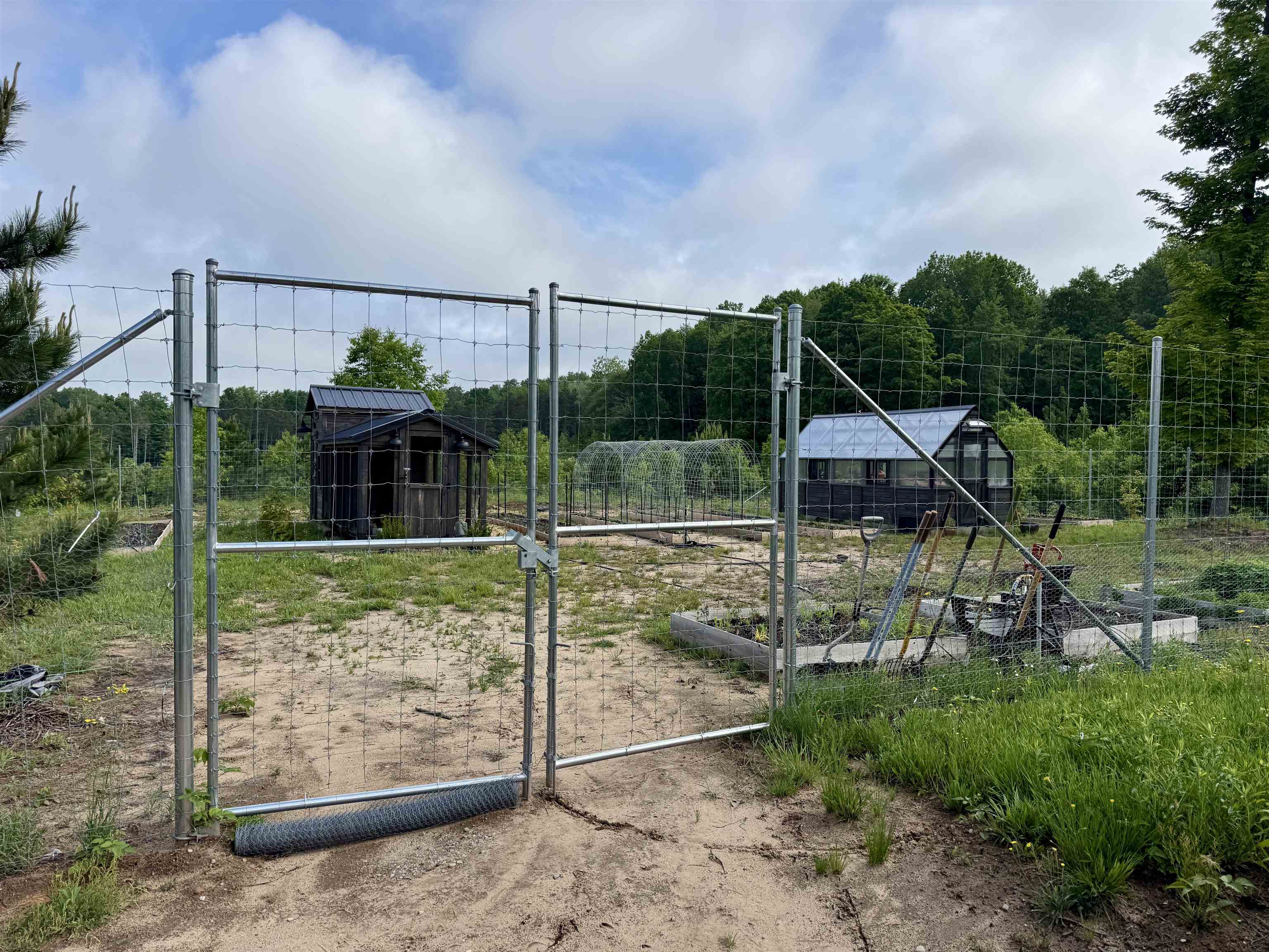 A5 & A9 E Kasson Road Property Photo 15
