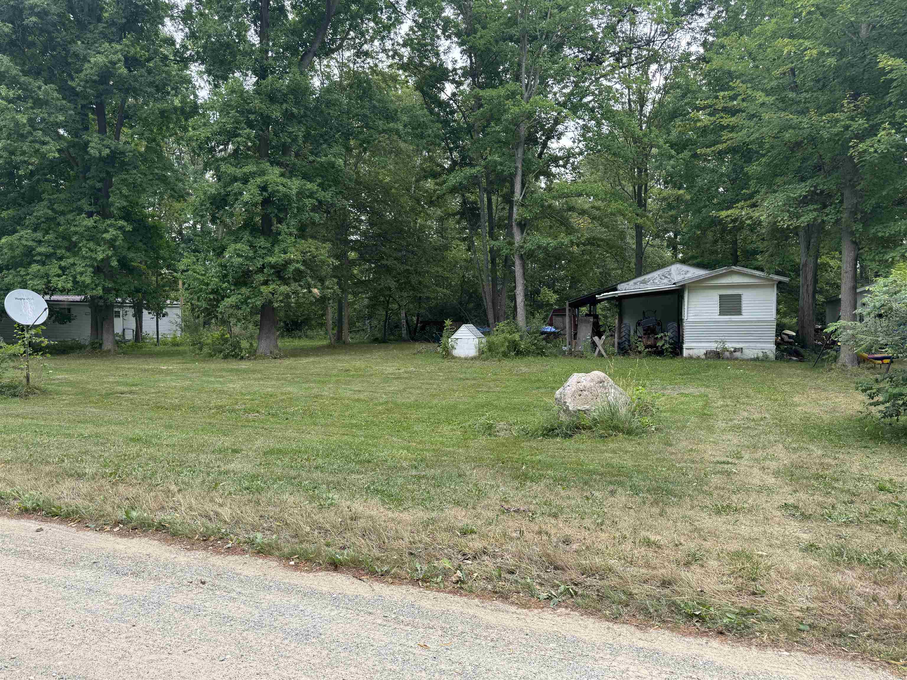 7645 Windoga Lake Drive Property Photo 13
