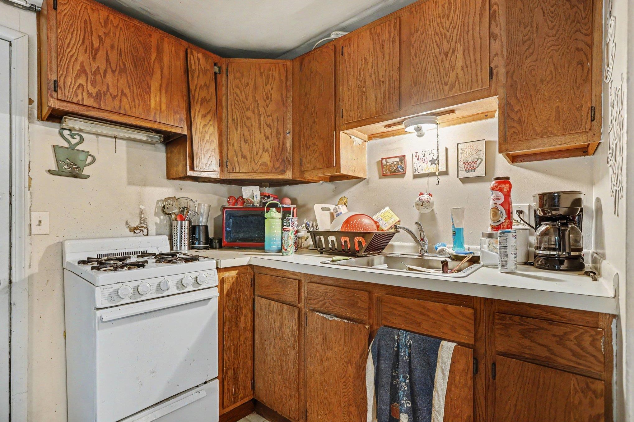 725 N Lake Street Property Photo 21