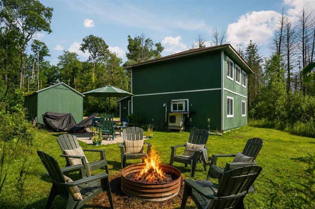 3555 Wilson Property Photo 2