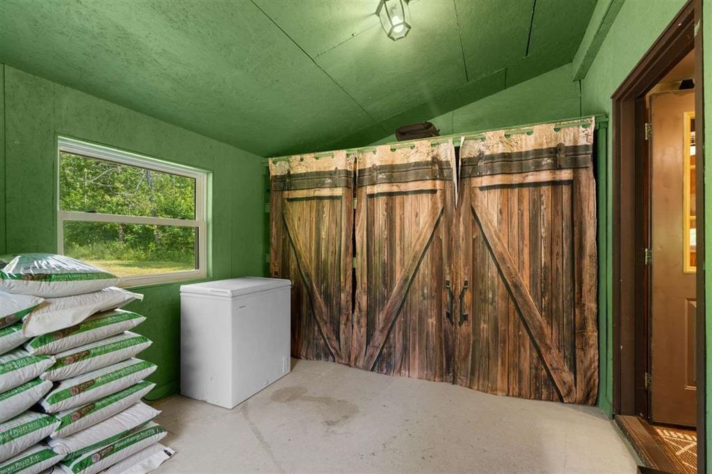 3555 Wilson Property Photo 44