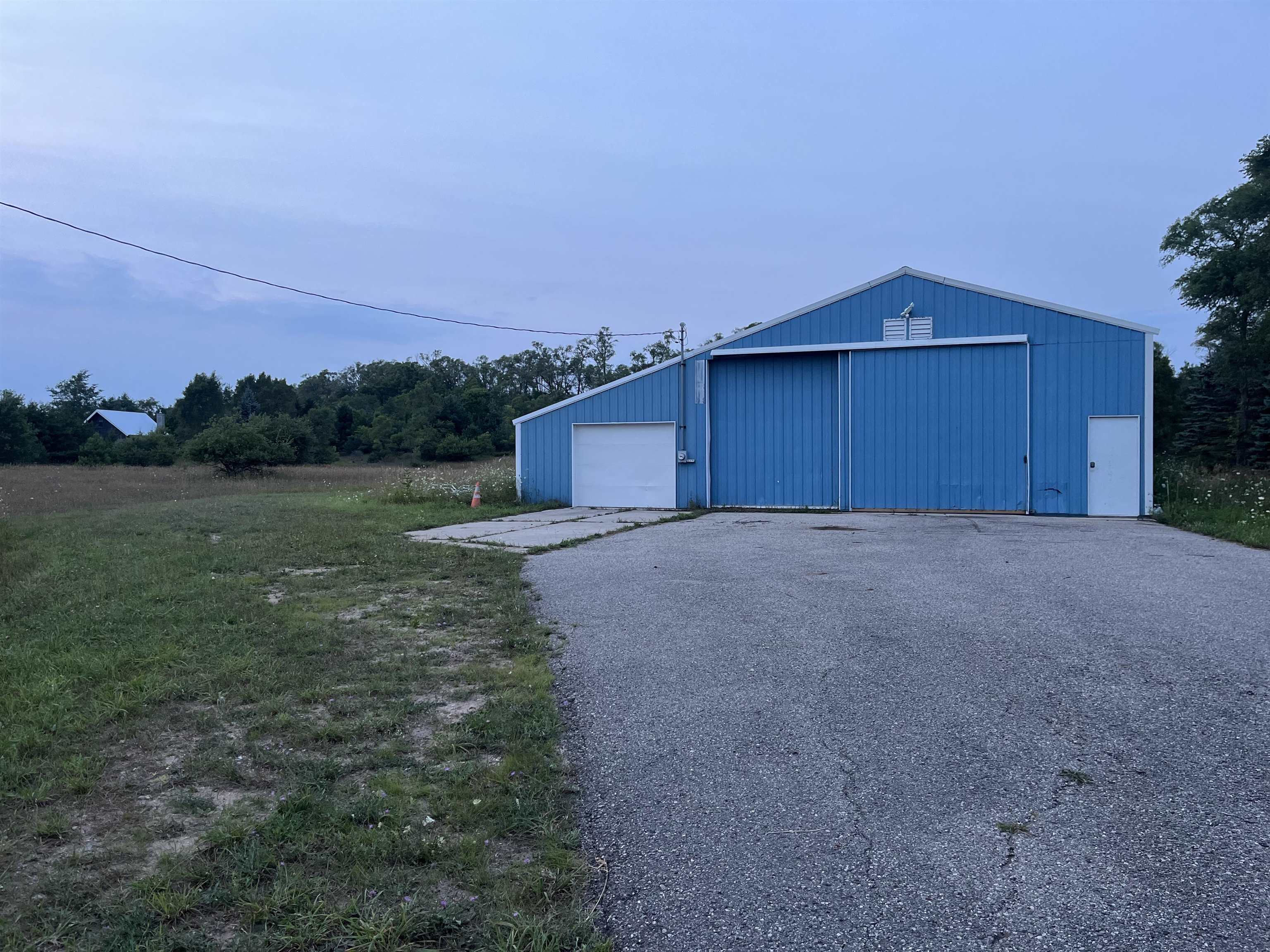 4700 W Empire Highway Property Photo 1
