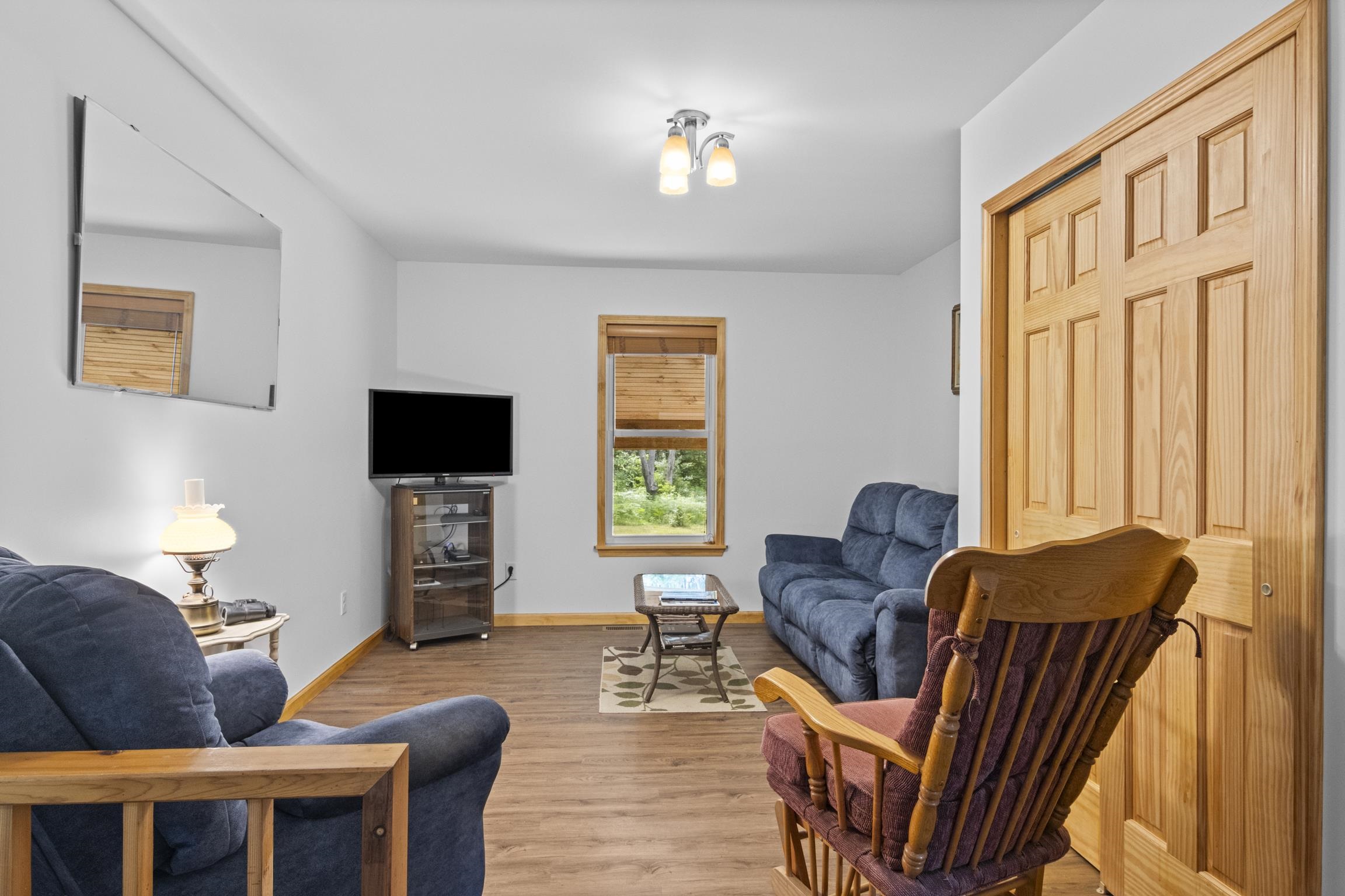 16514 Vondra Road Property Photo 6