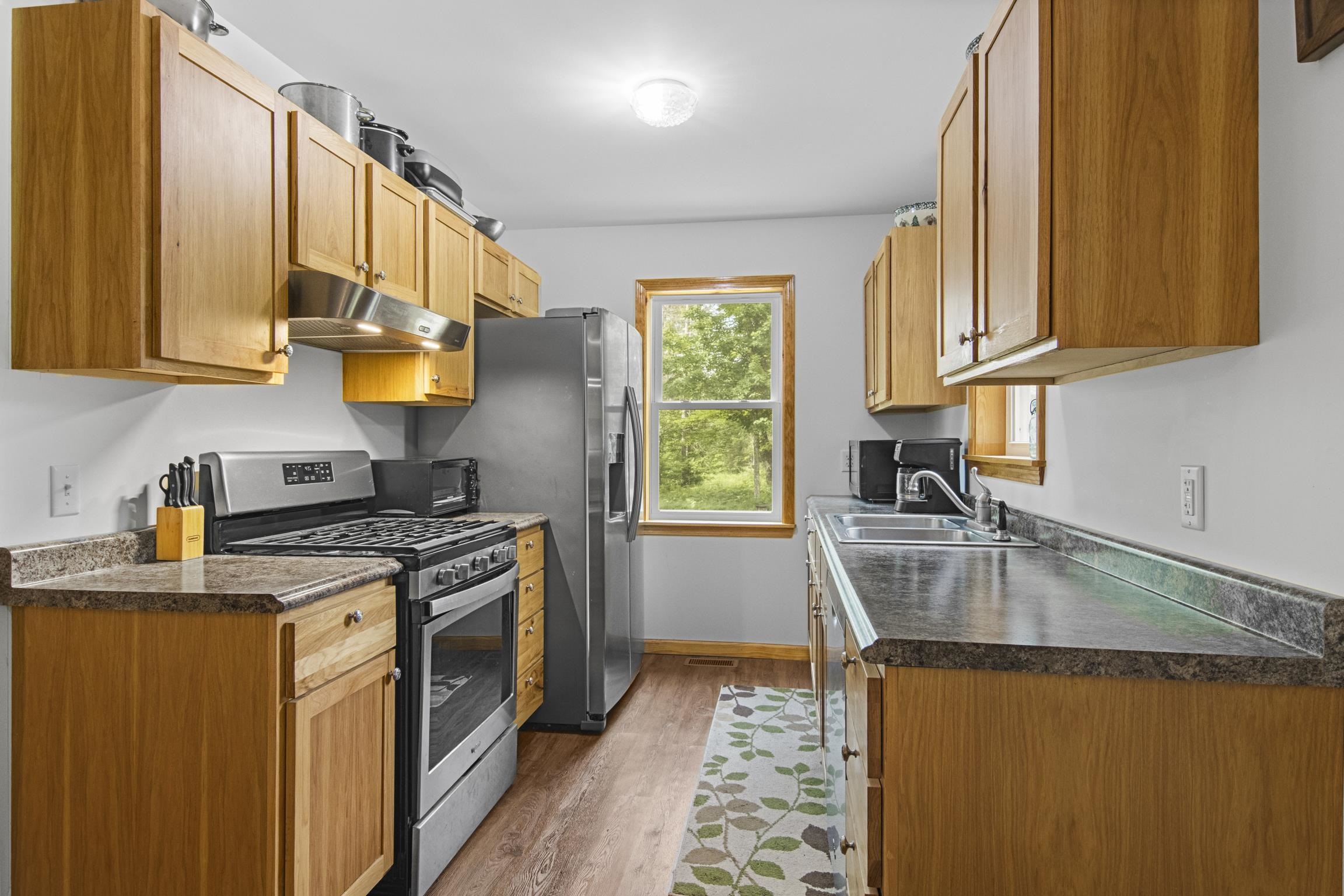 16514 Vondra Road Property Photo 8