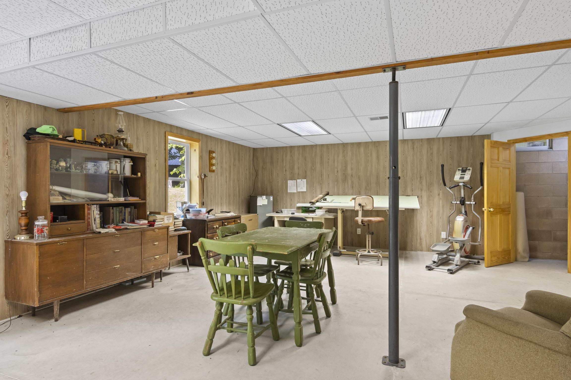 16514 Vondra Road Property Photo 18