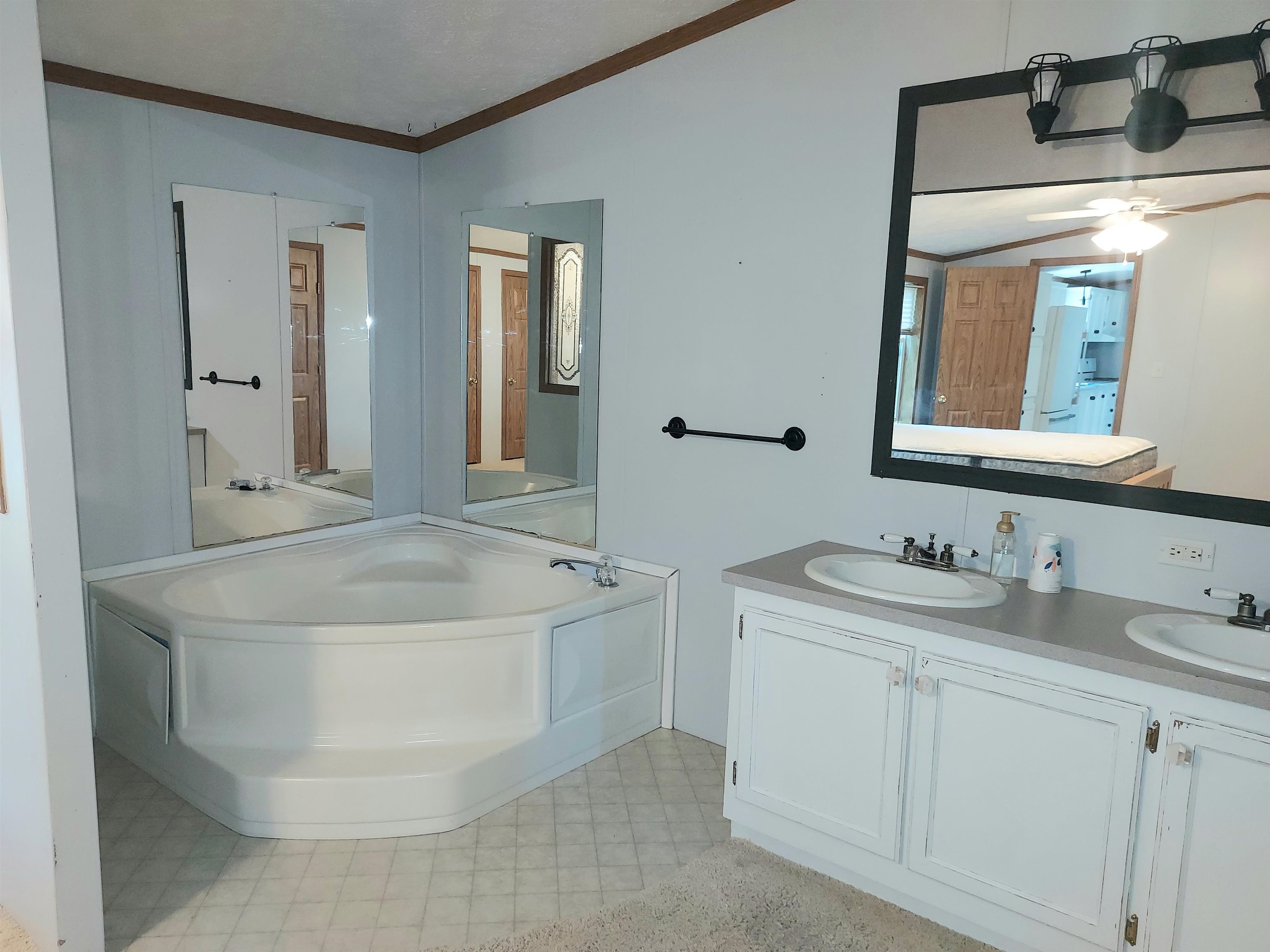 1671 David Place Property Photo 12