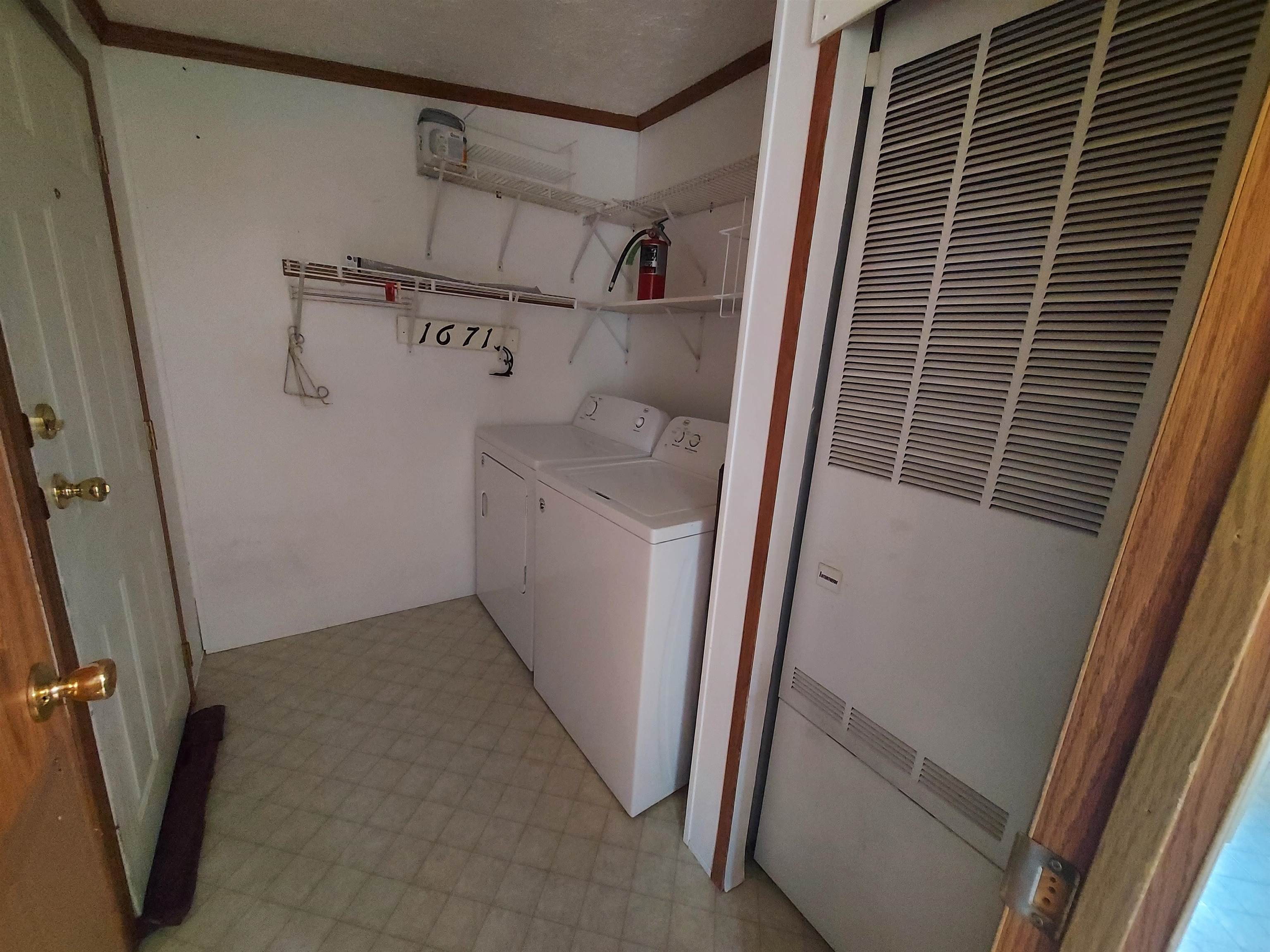 1671 David Place Property Photo 21