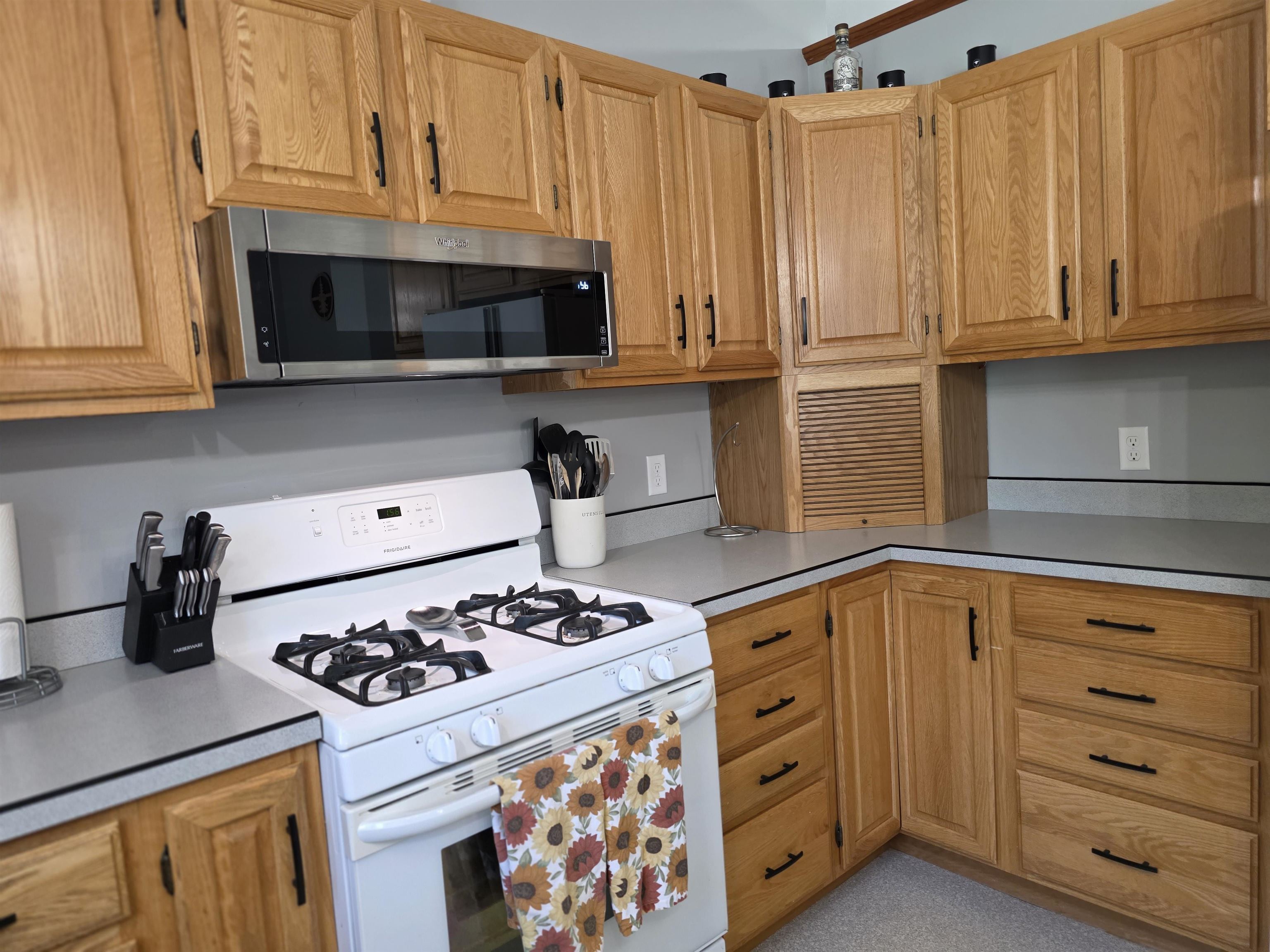 1540 Twin Birch Property Photo 16