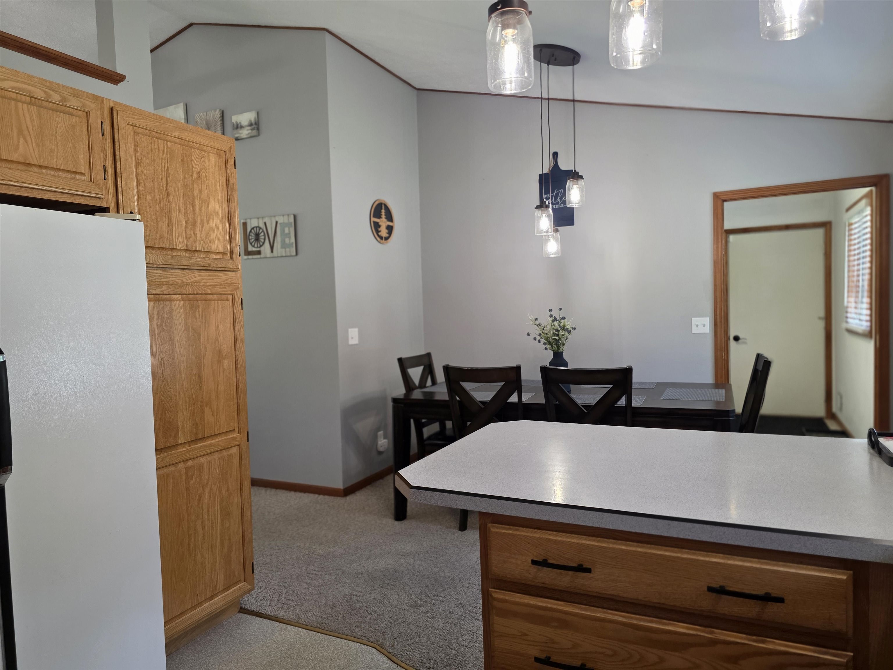1540 Twin Birch Property Photo 17