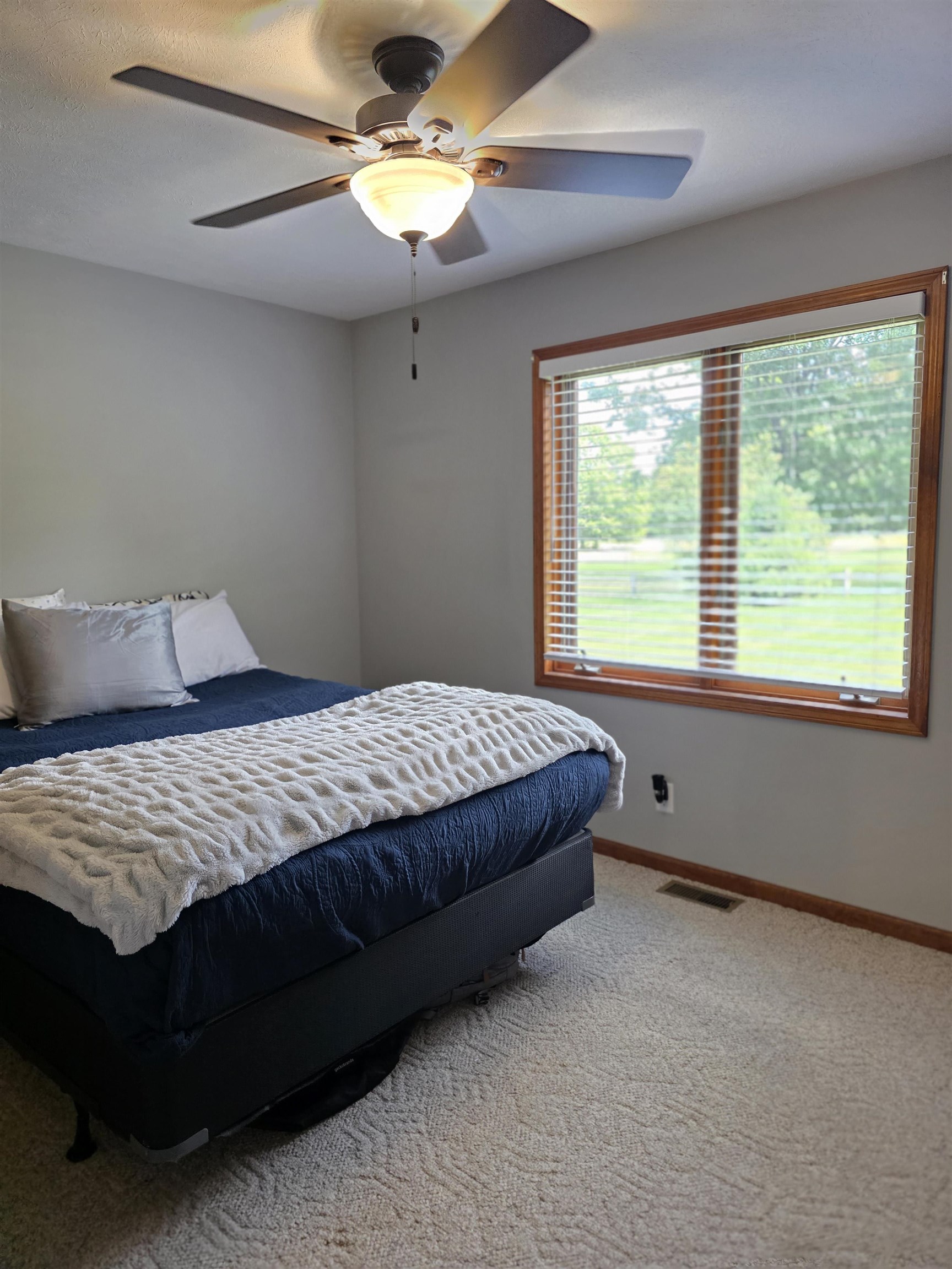 1540 Twin Birch Property Photo 24