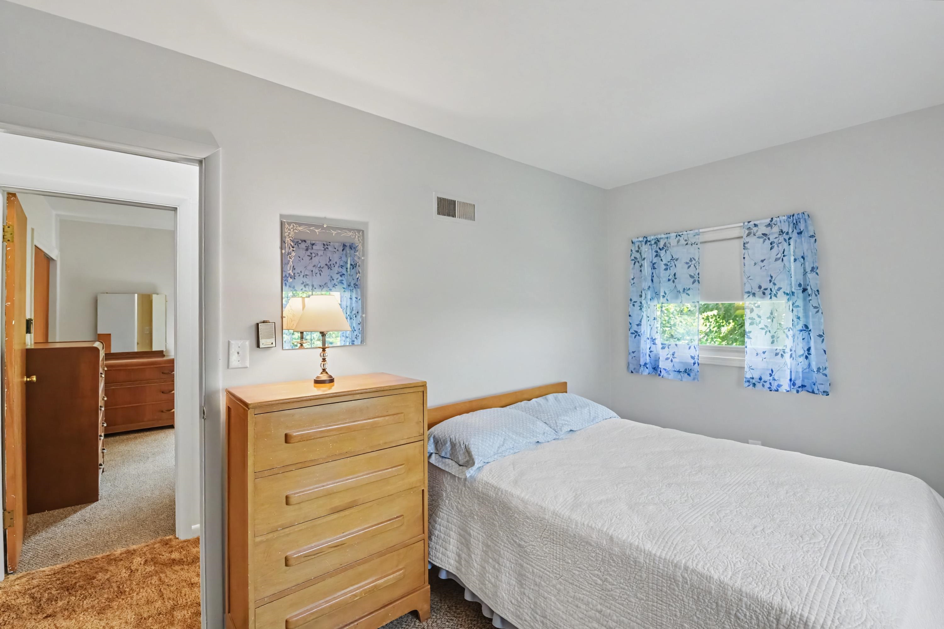 11869 Center Road Property Photo 23