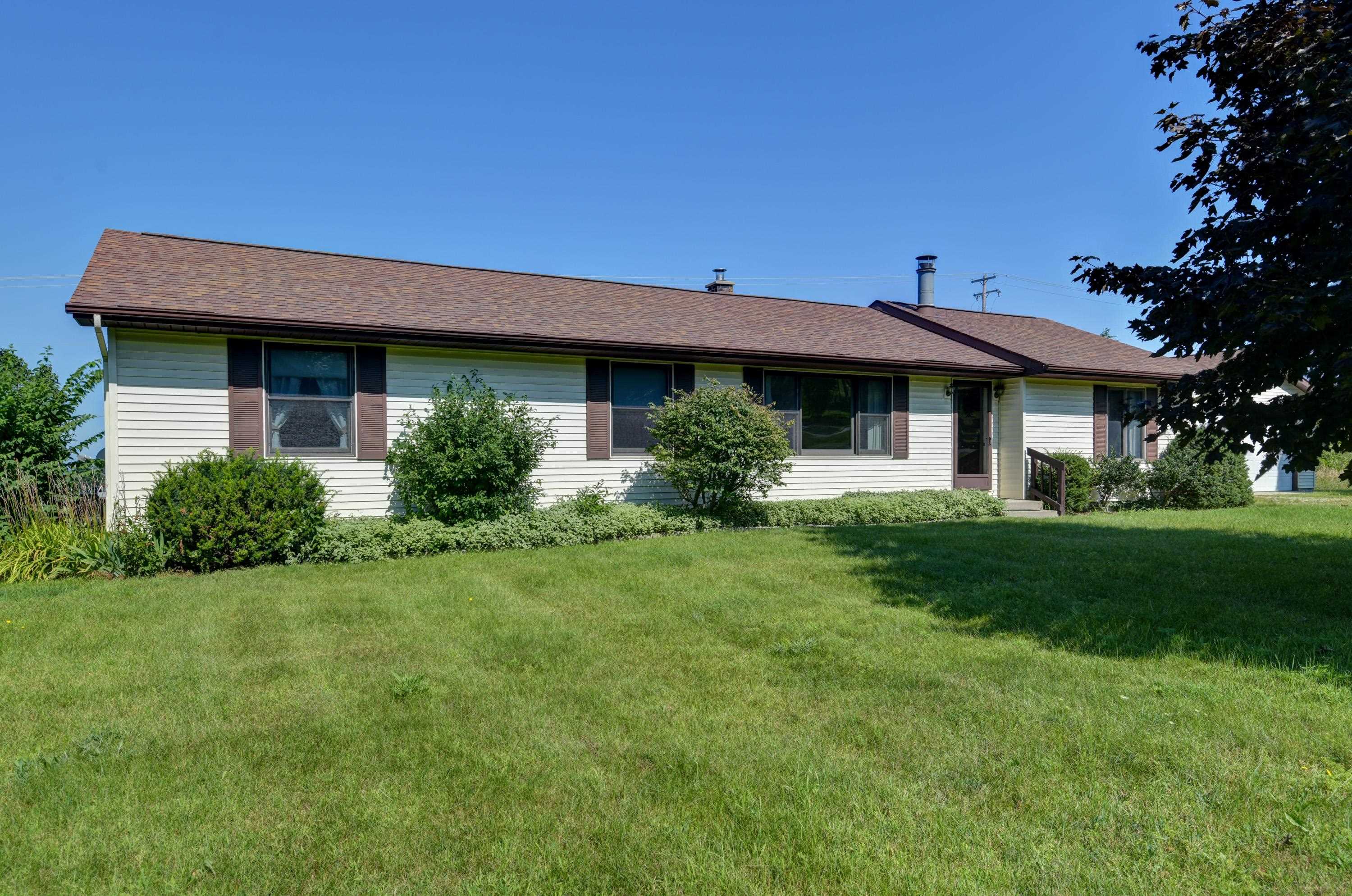 11869 Center Road Property Photo 38
