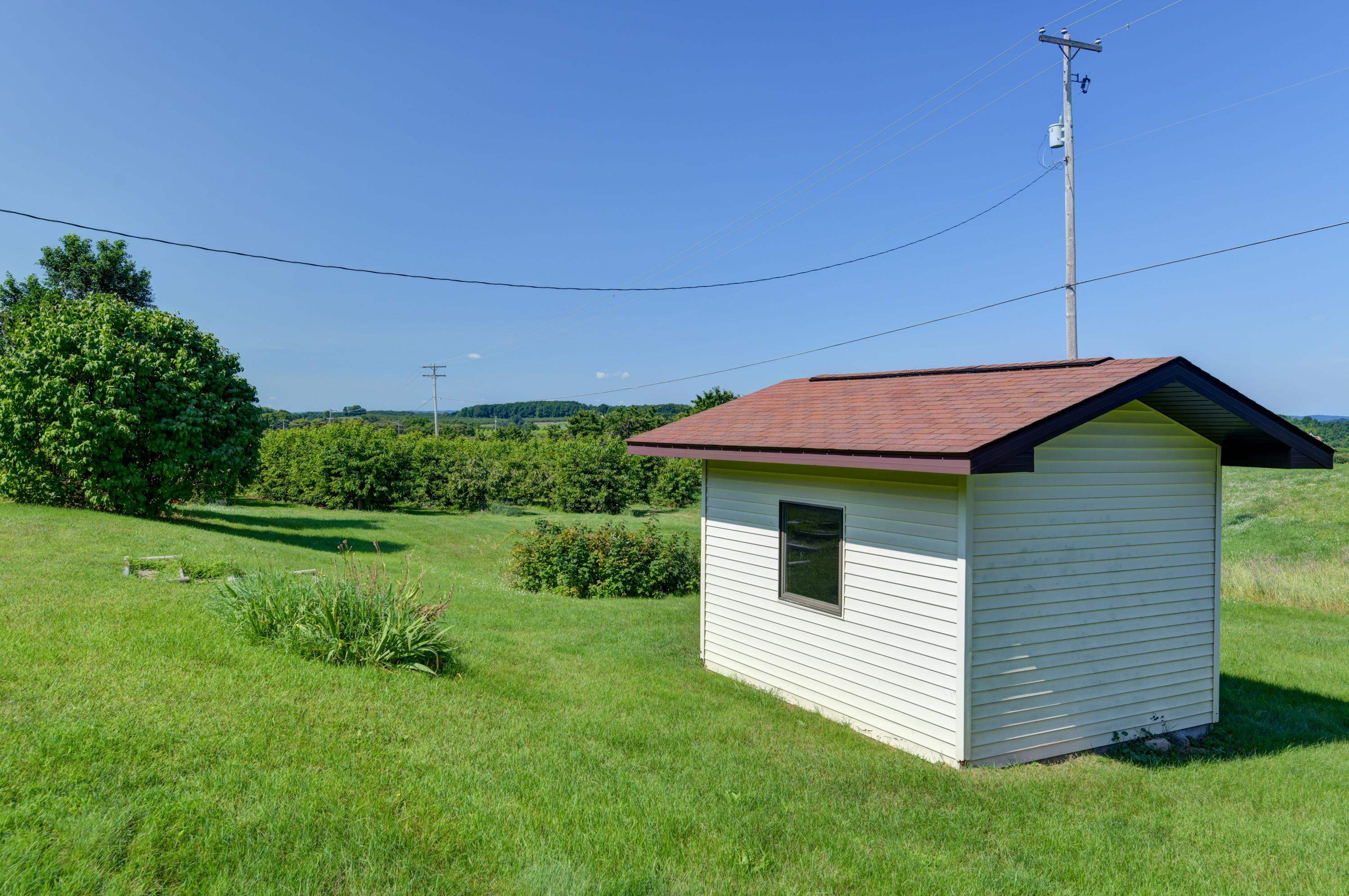 11869 Center Road Property Photo 39