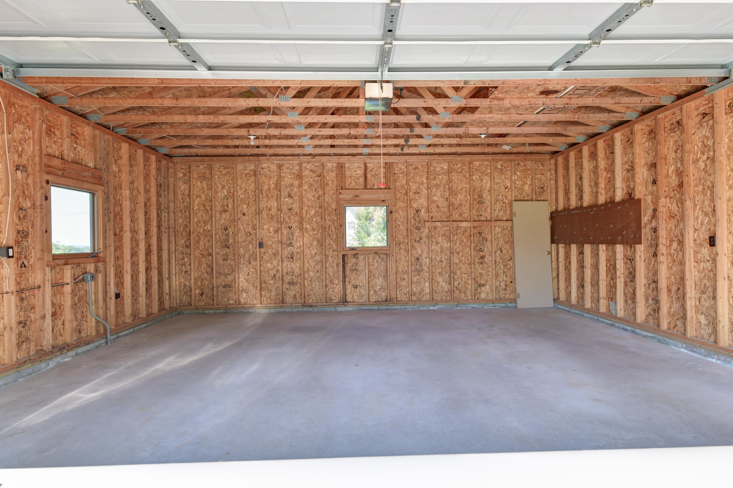 11869 Center Road Property Photo 42