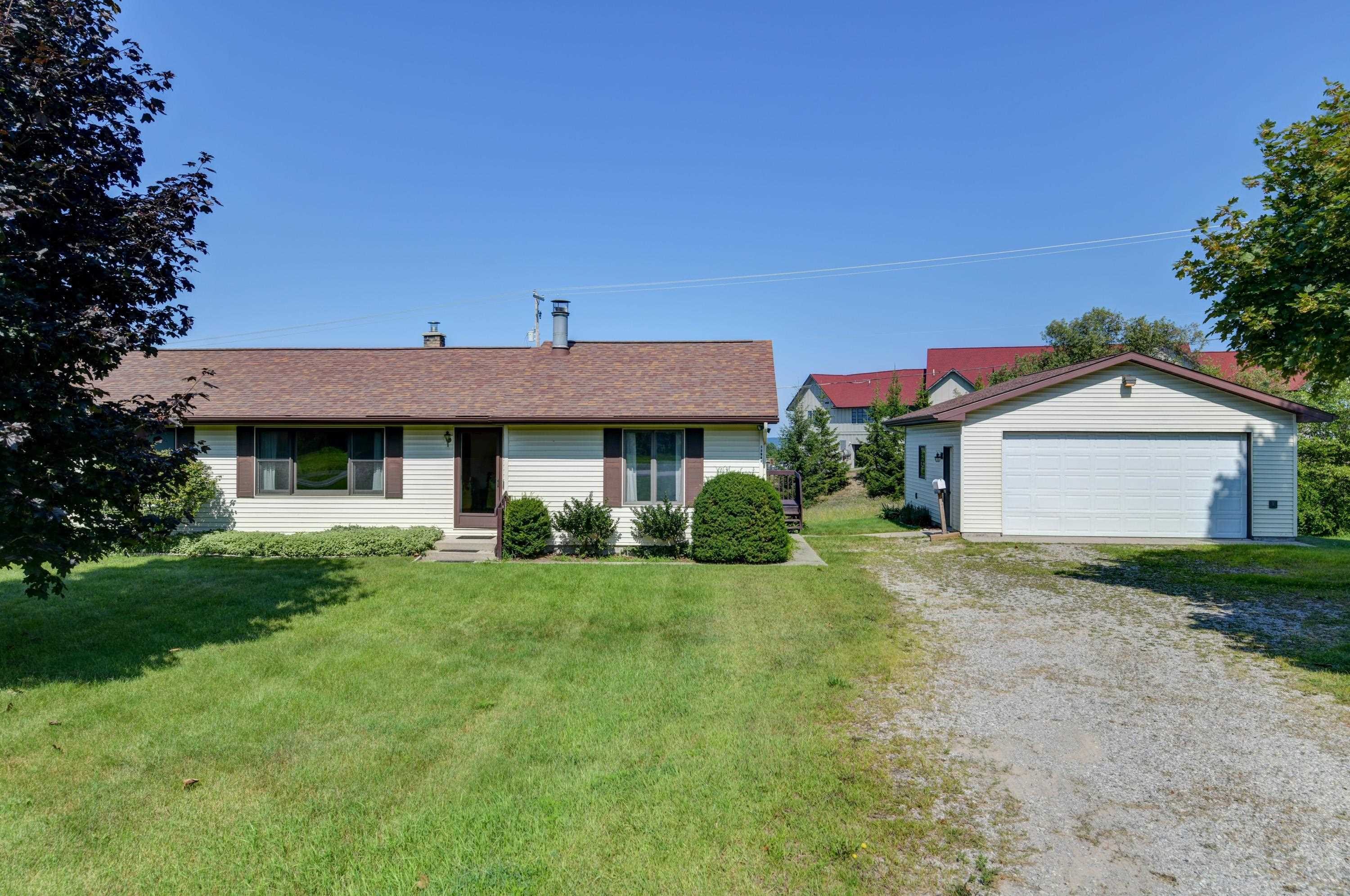 11869 Center Road Property Photo 45