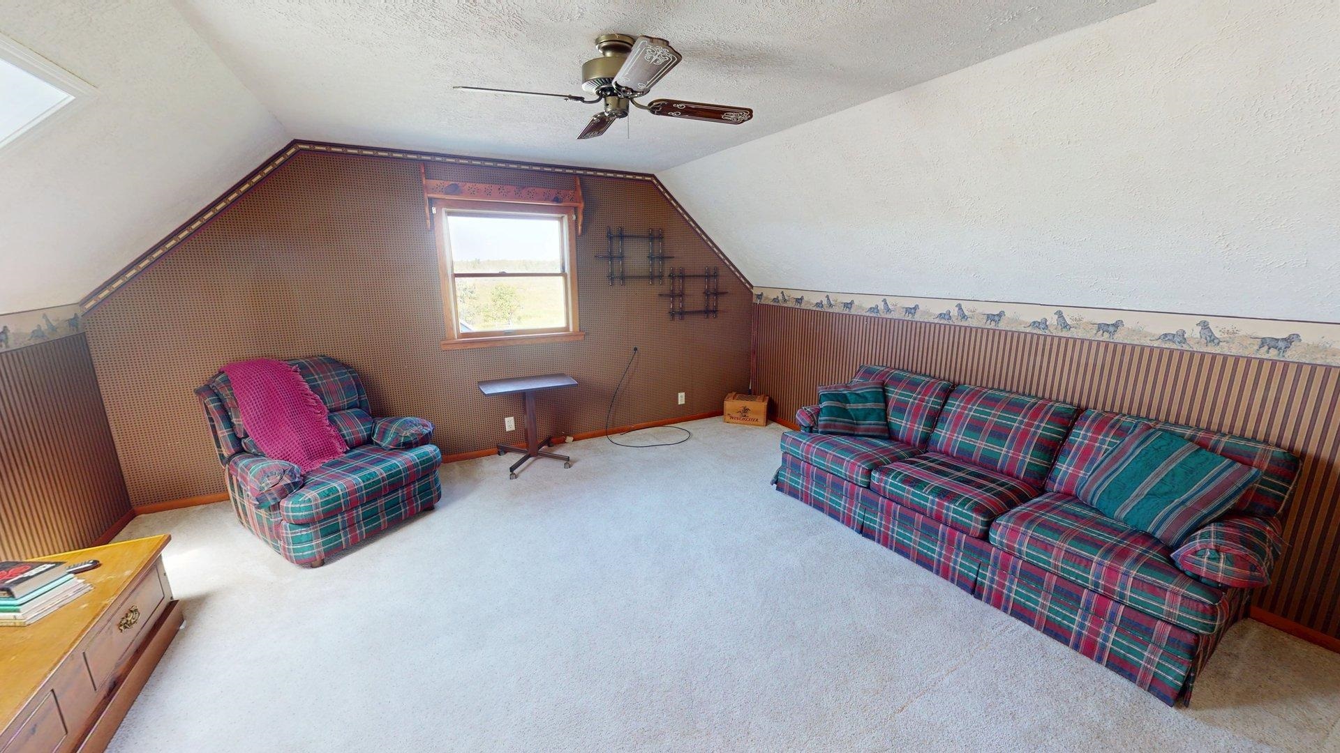 668 S Nelson Property Photo 13