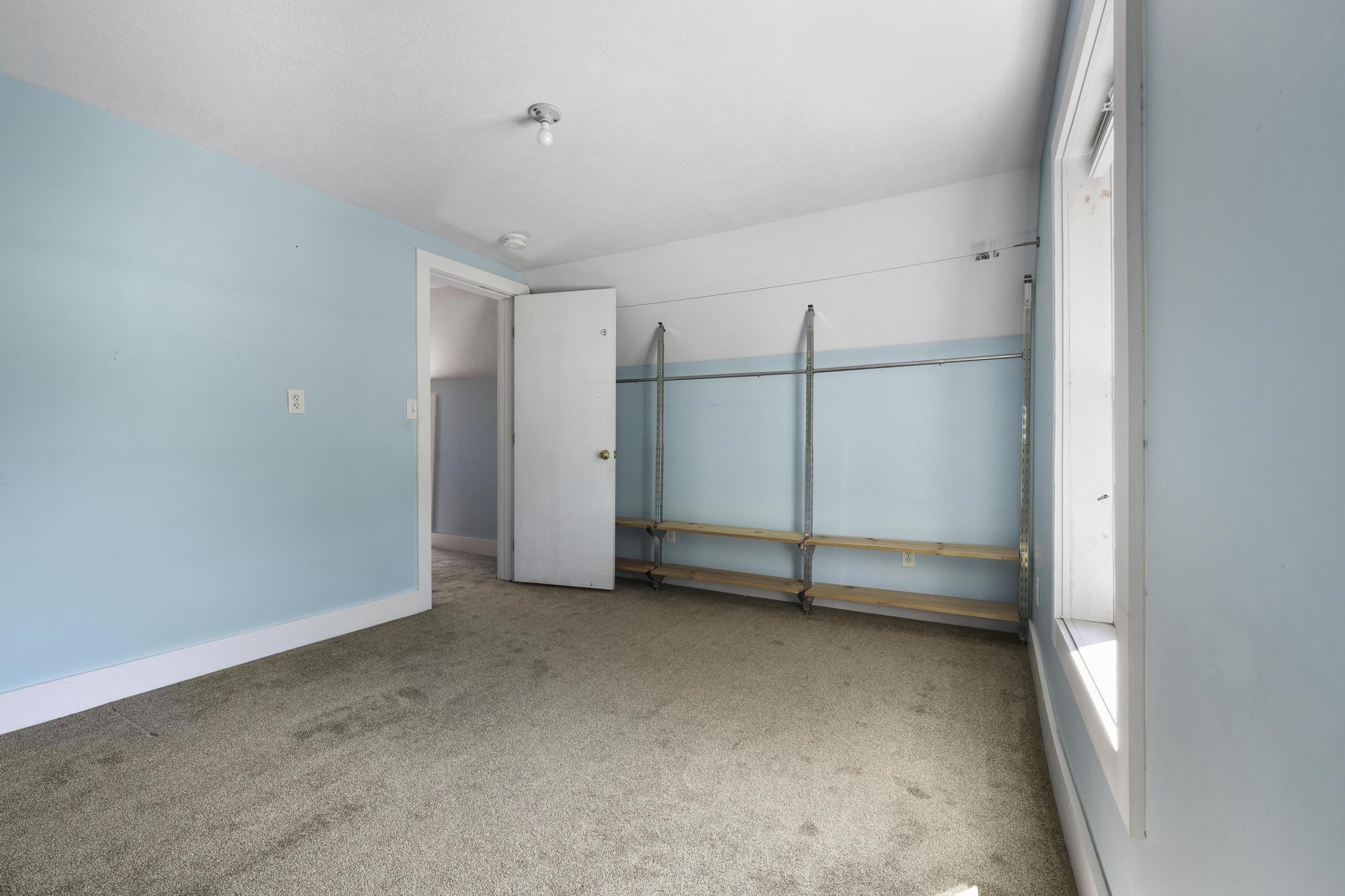 851 E Eighth Street Property Photo 30