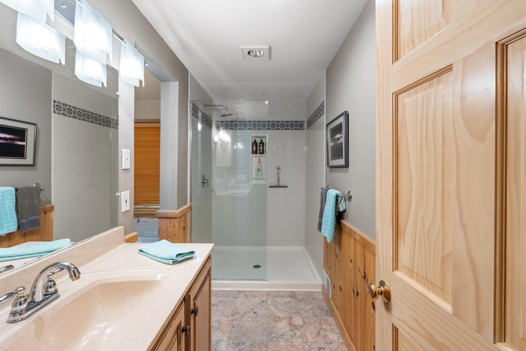 2658 Troon South Property Photo 16