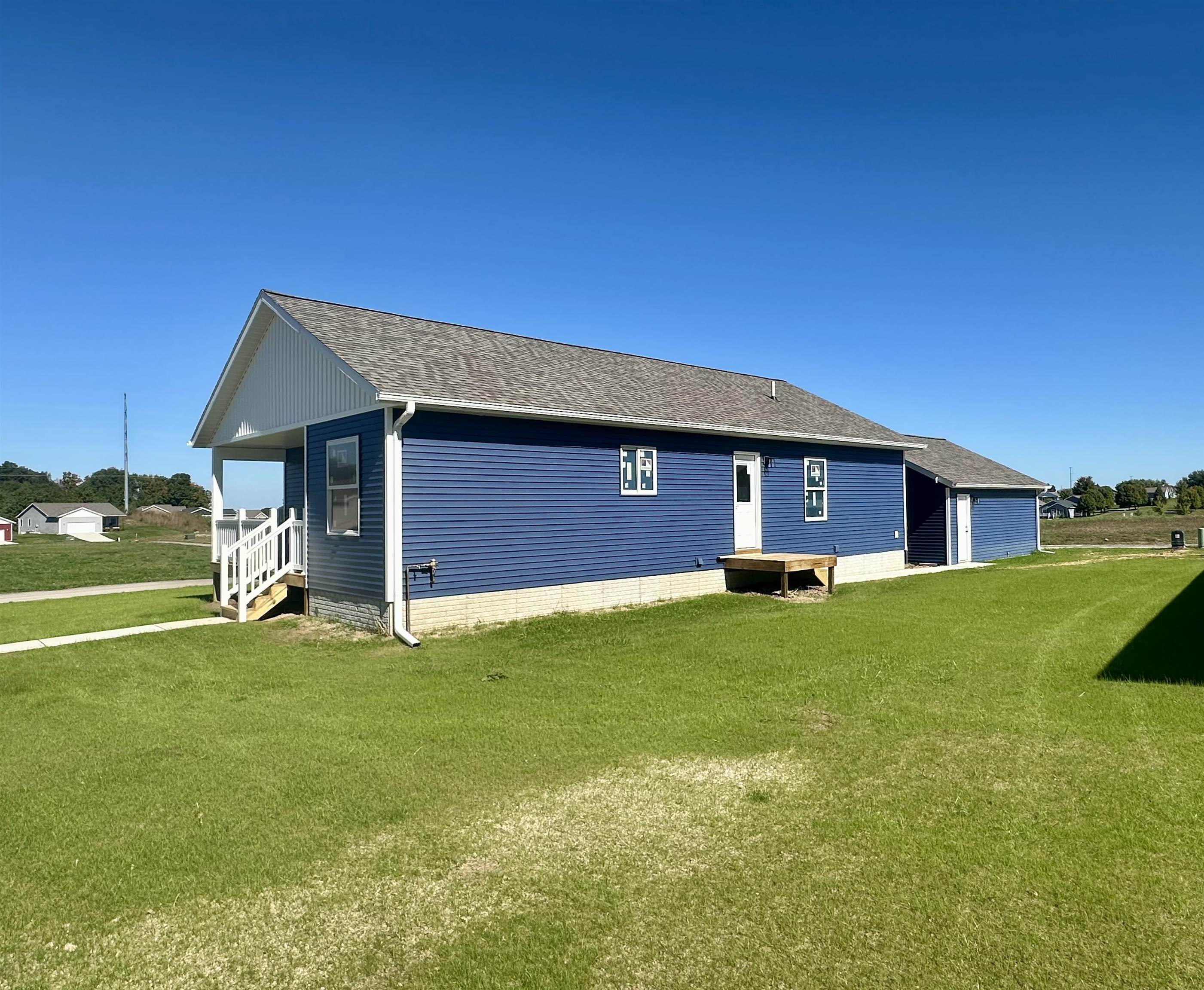752 Ashland Drive Property Photo 4