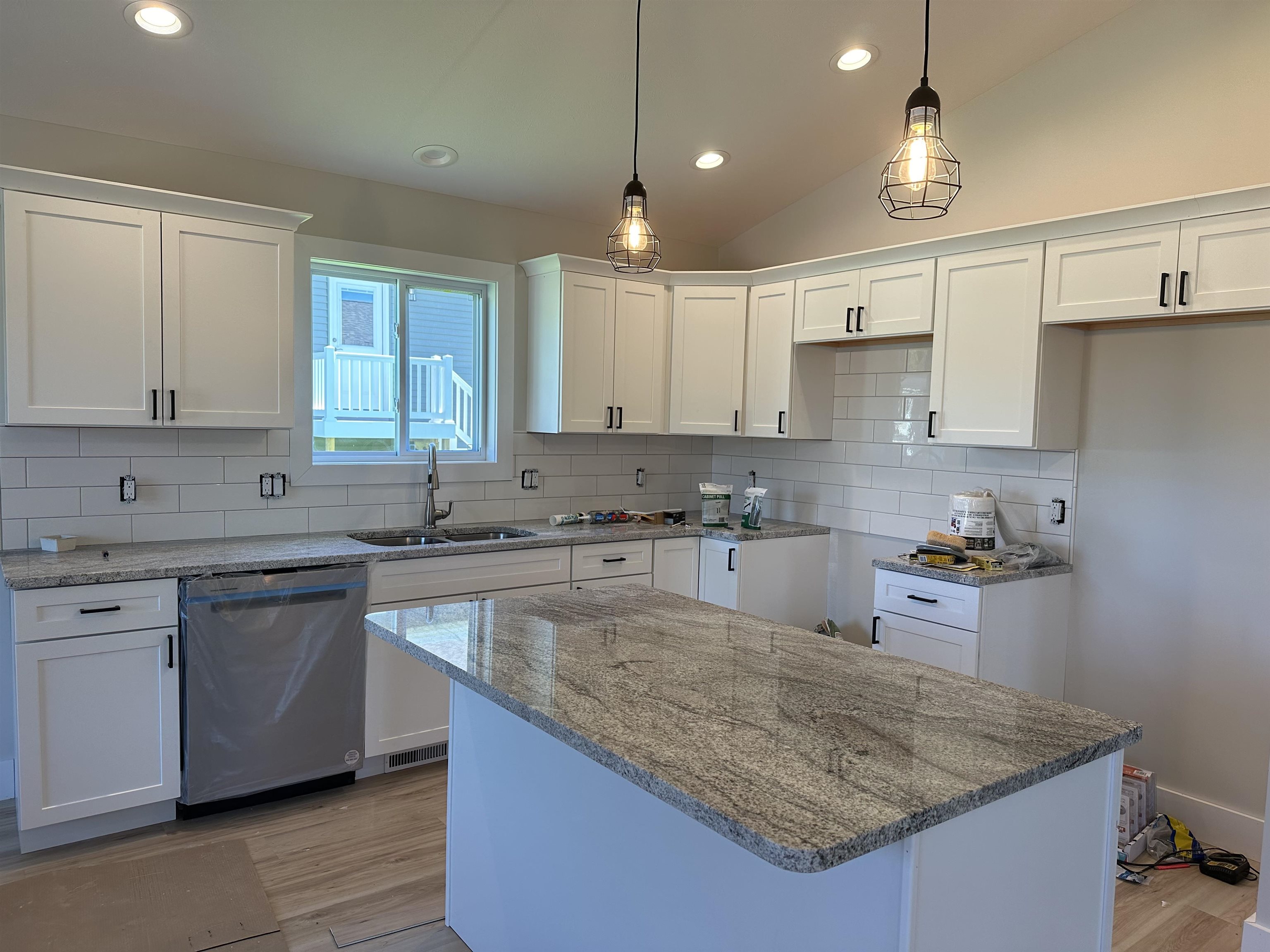 752 Ashland Drive Property Photo 10