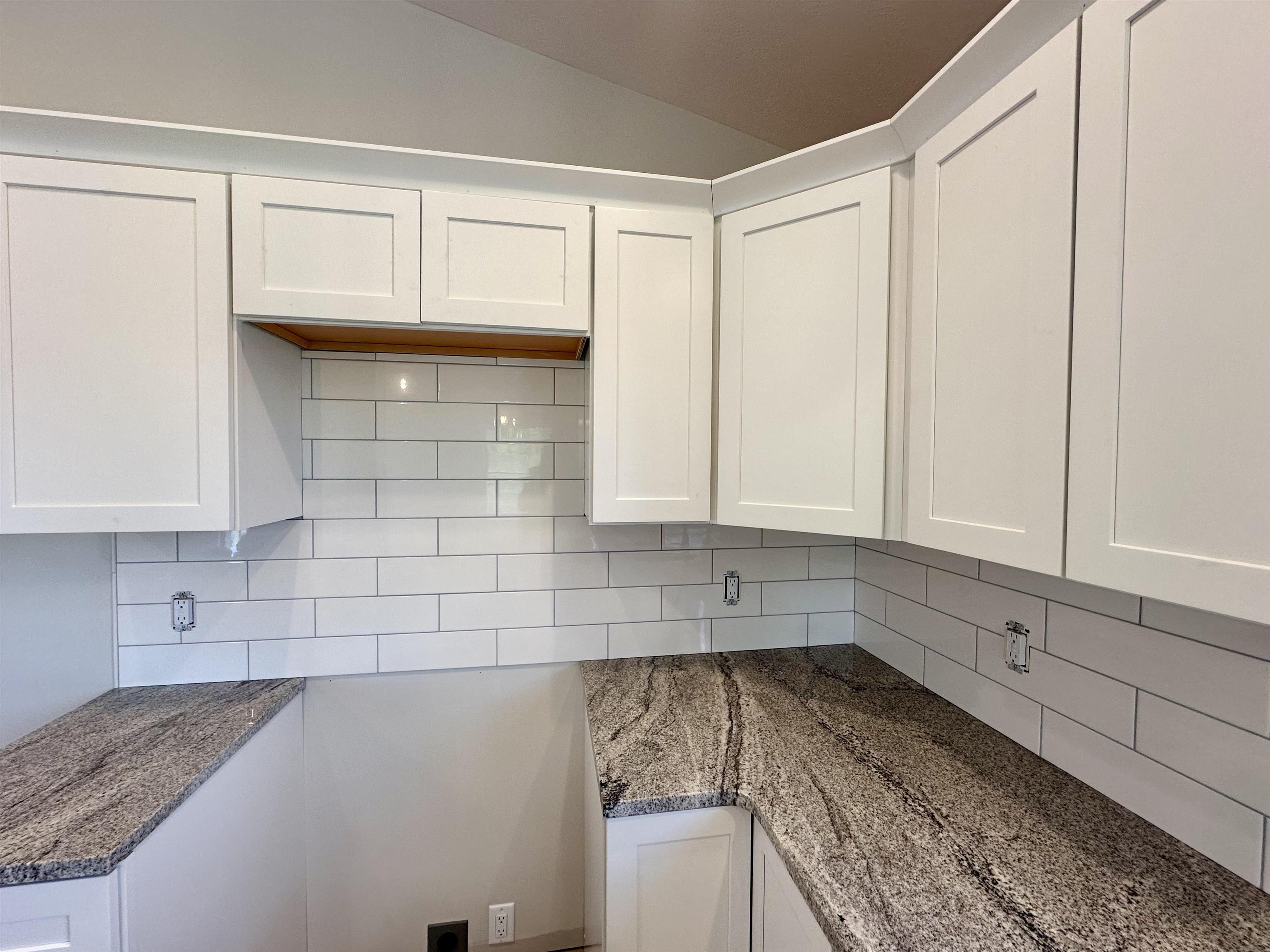752 Ashland Drive Property Photo 17
