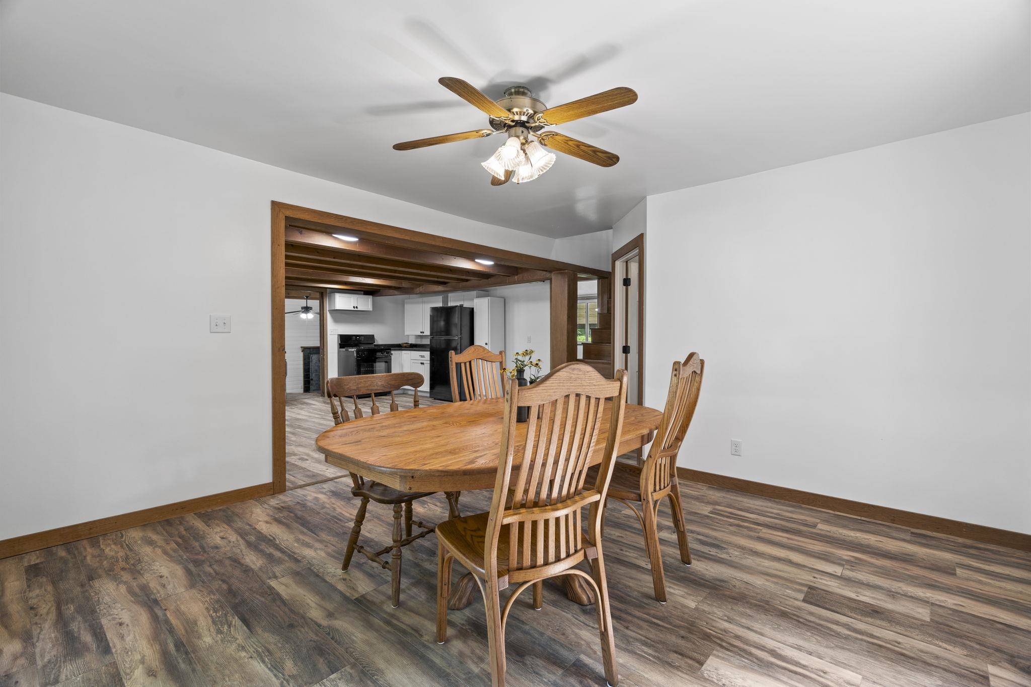 15049 Healy Lake Road Property Photo 14