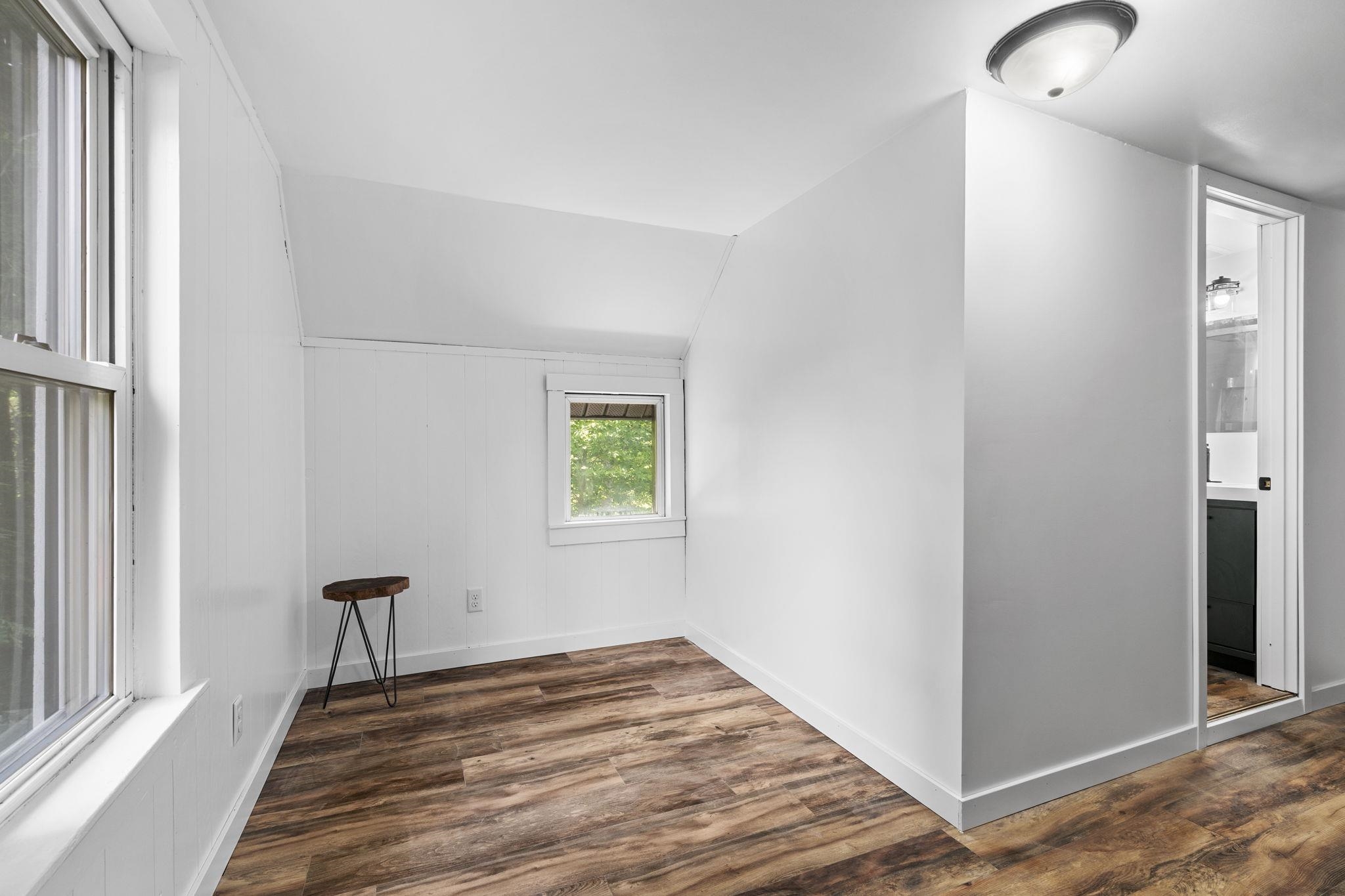 15049 Healy Lake Road Property Photo 37