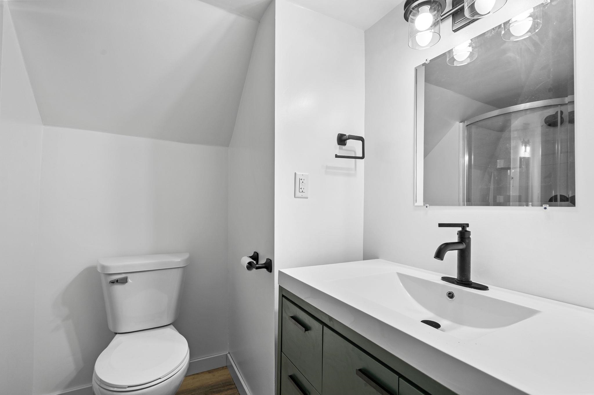 15049 Healy Lake Road Property Photo 39