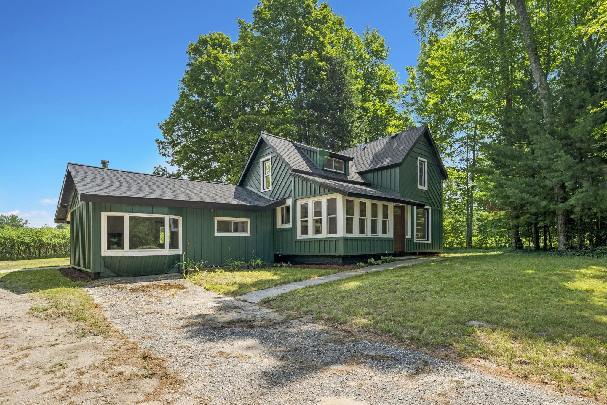 15049 Healy Lake Road Property Photo 58