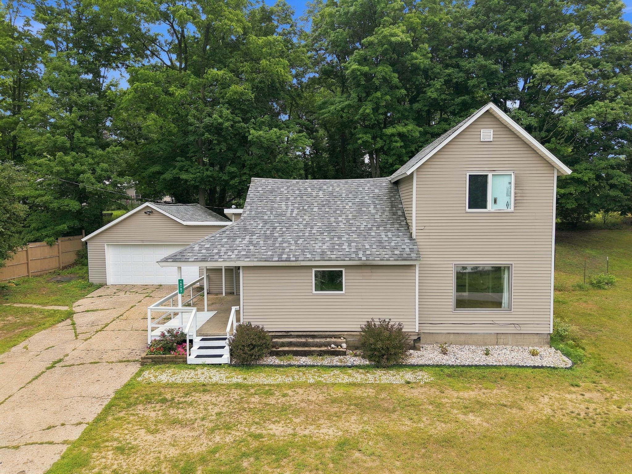 16767 3rd Street Property Photo 1