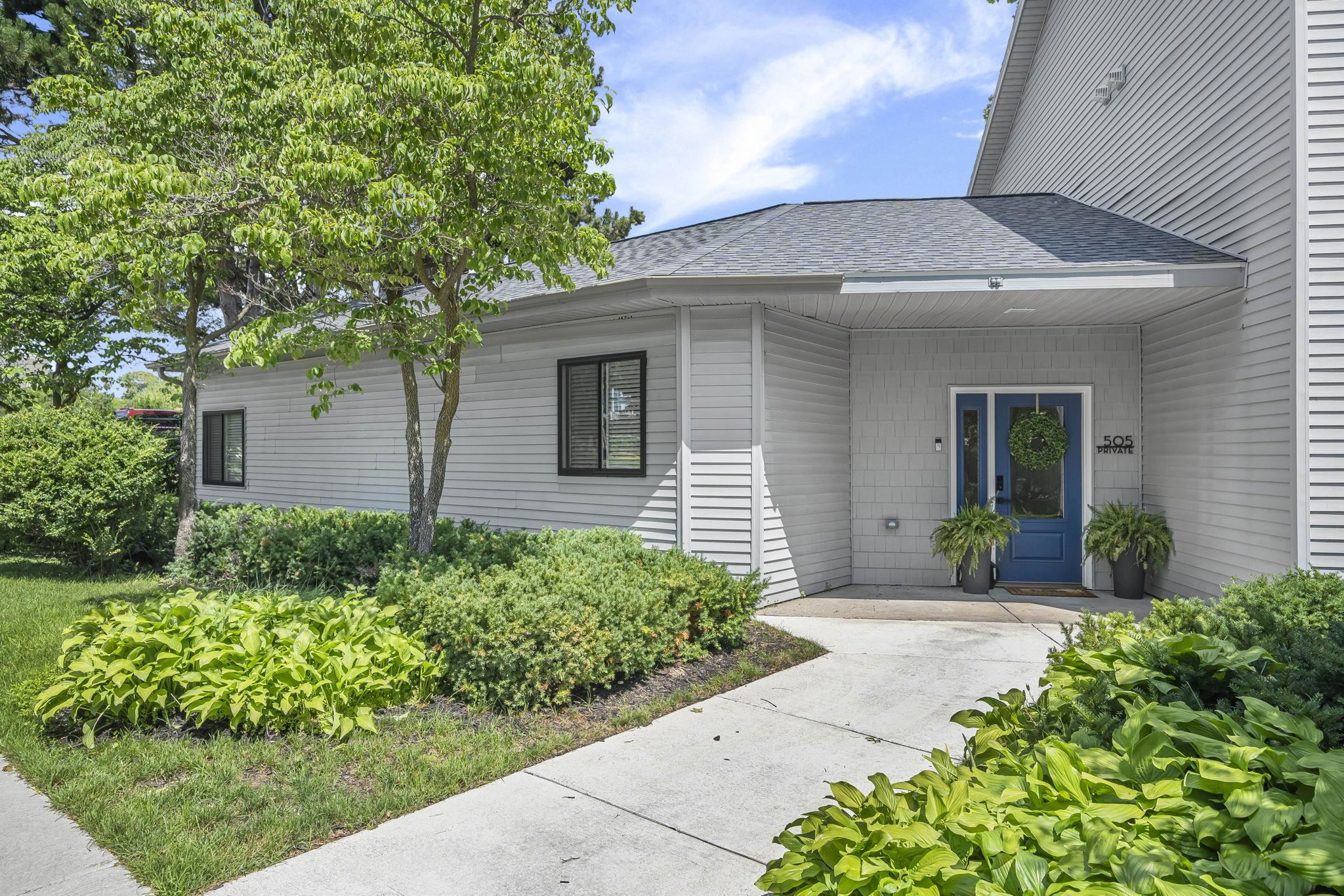 505 Riverine Drive Property Photo 1