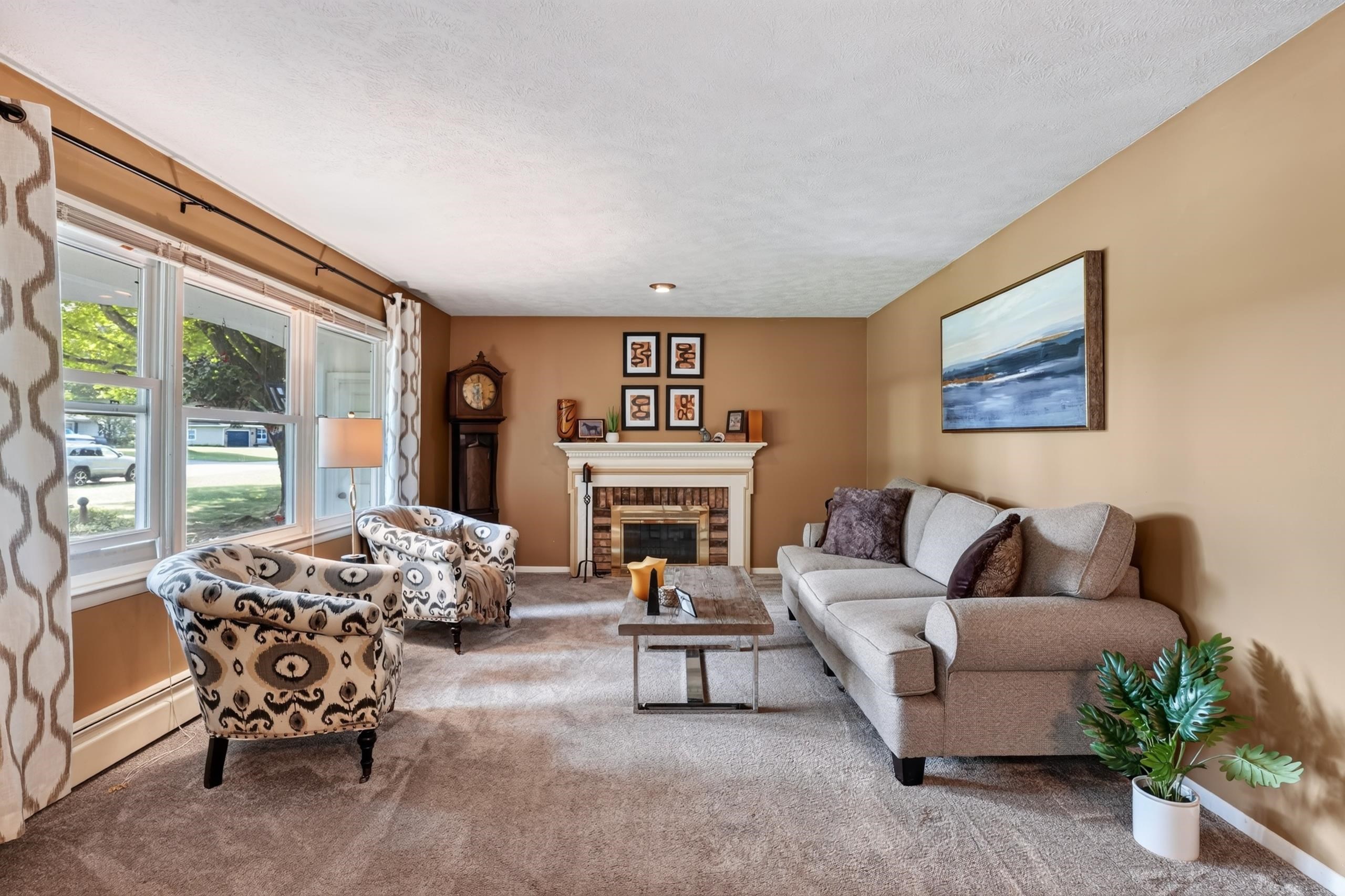 3873 Sandia Place Property Photo 5