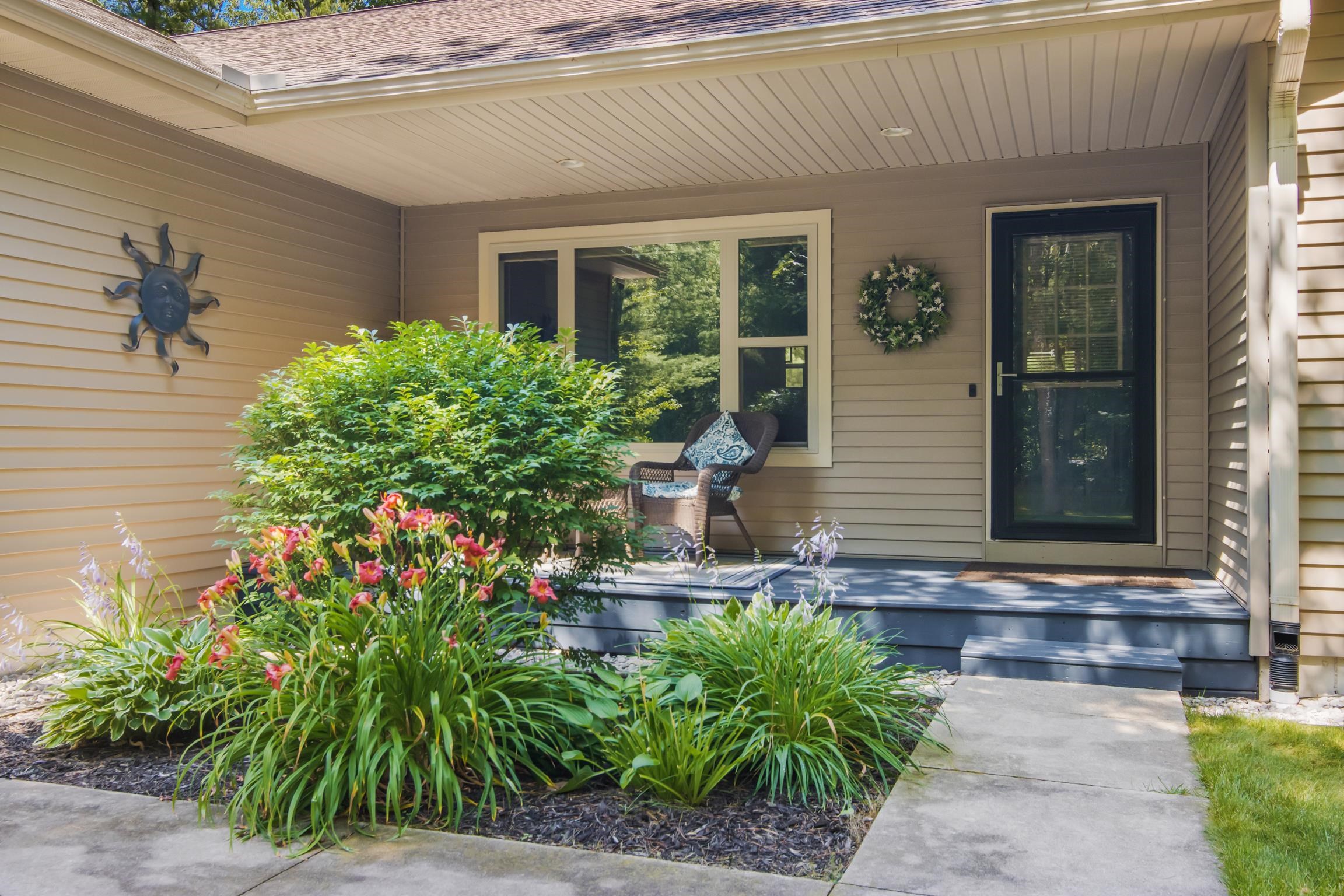 1691 Round Lake Road Property Photo 2