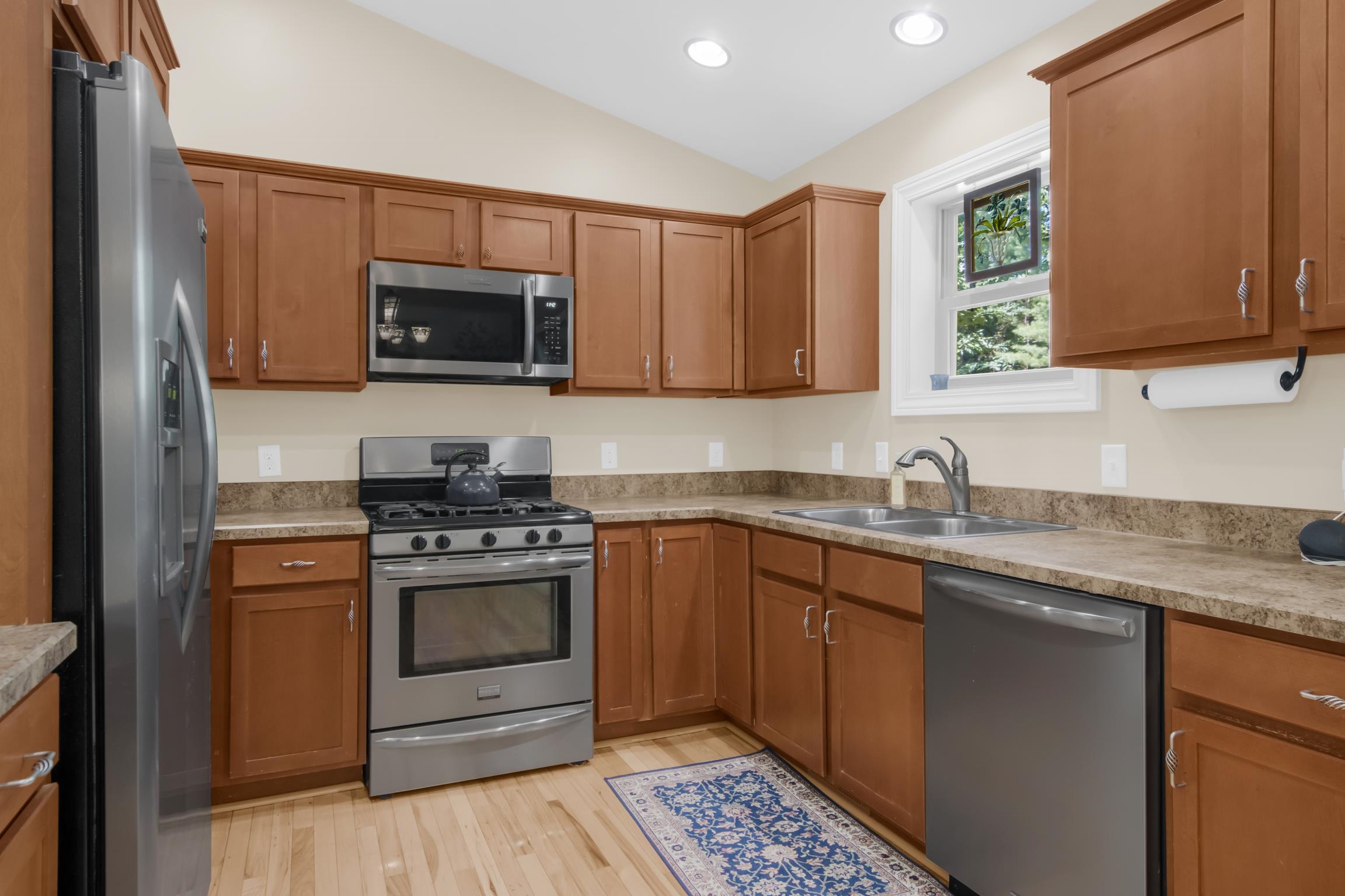 1691 Round Lake Road Property Photo 4