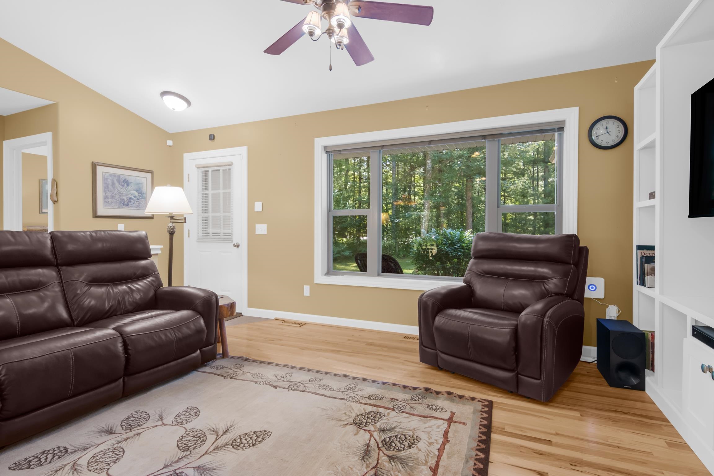1691 Round Lake Road Property Photo 10