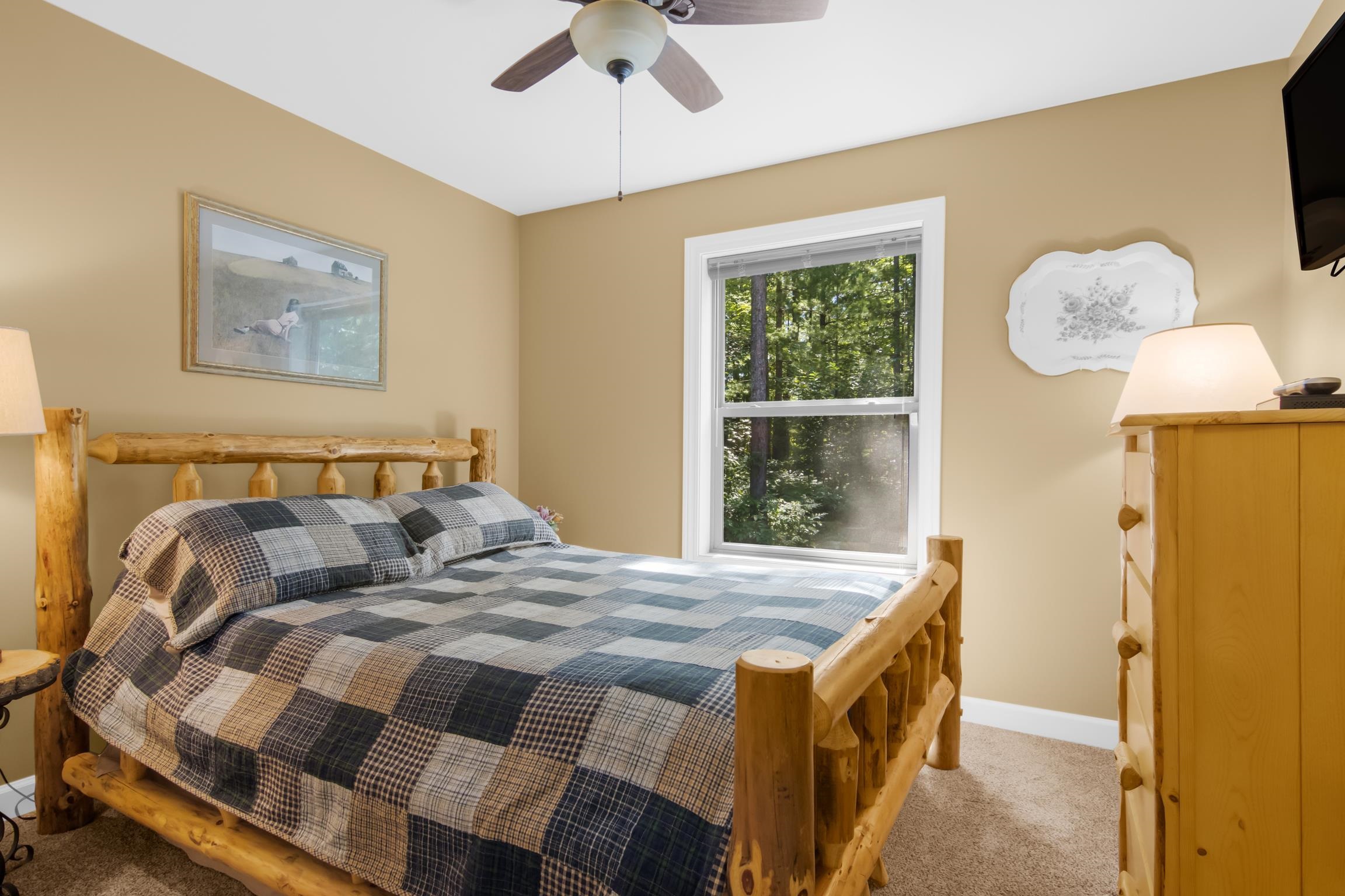 1691 Round Lake Road Property Photo 21
